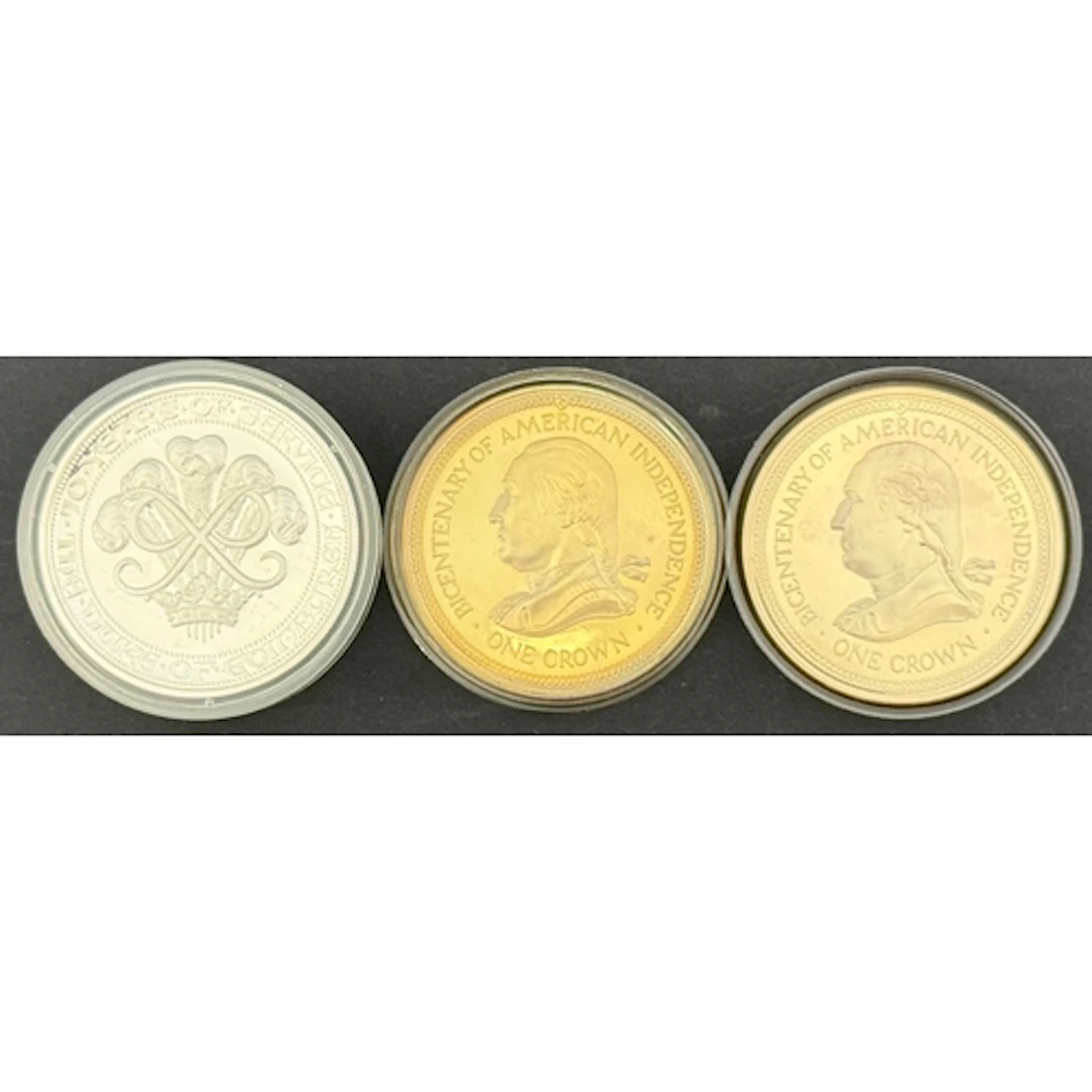 A group of three Isle of Man silver proof coins, comprising ...