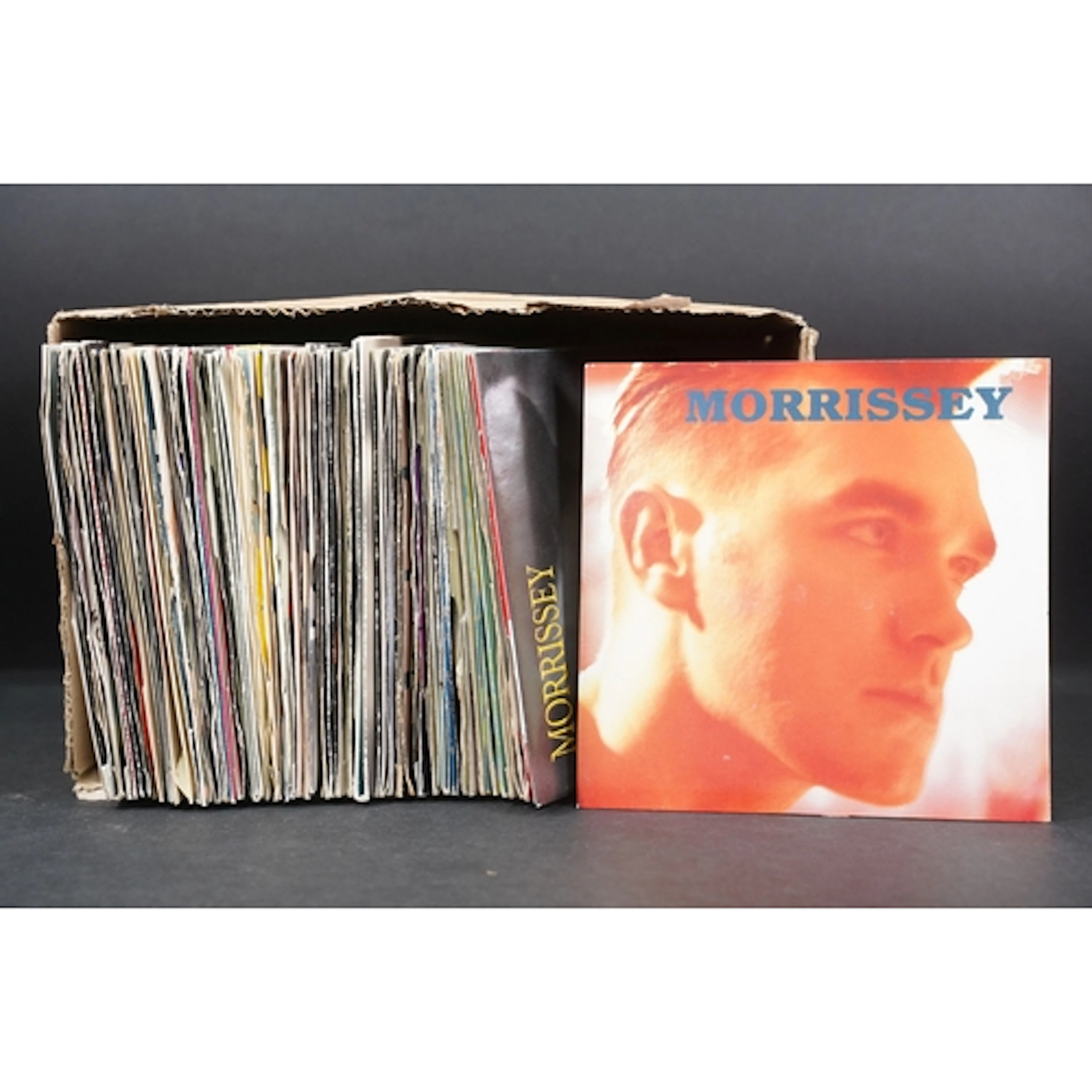 Vinyl - Over 85 Rock & Pop 7" singles to include Morrissey x...