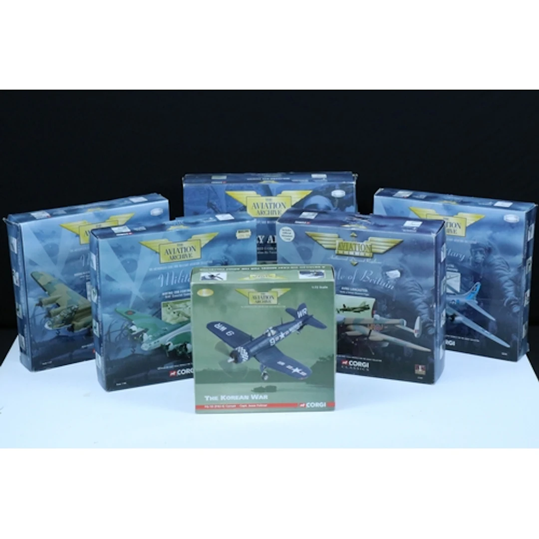 Six boxed 1/72-1/144 Corgi Aviation Archive diecast models t...