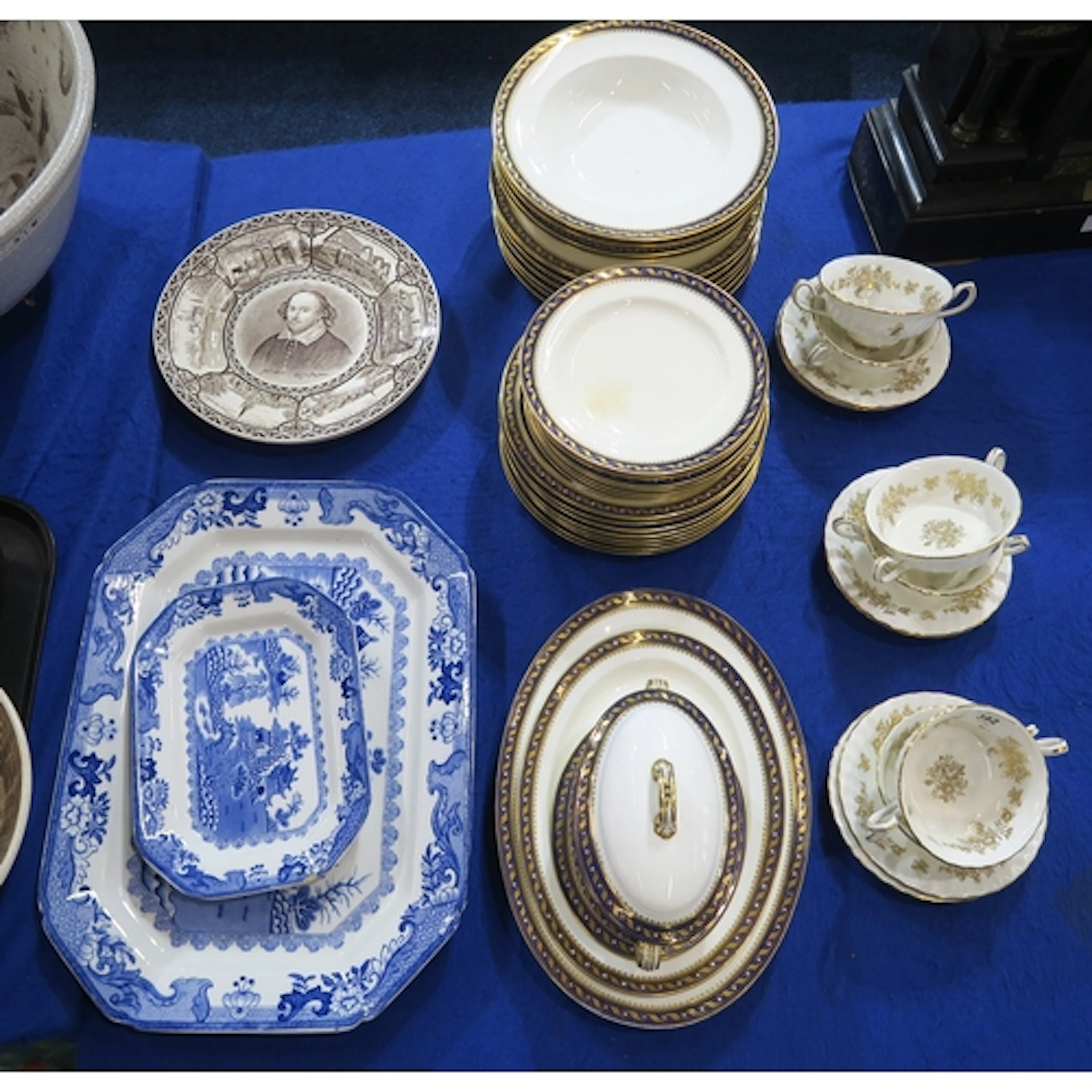 Minton blue and gilt rimmed table wares, Minton white and gi...