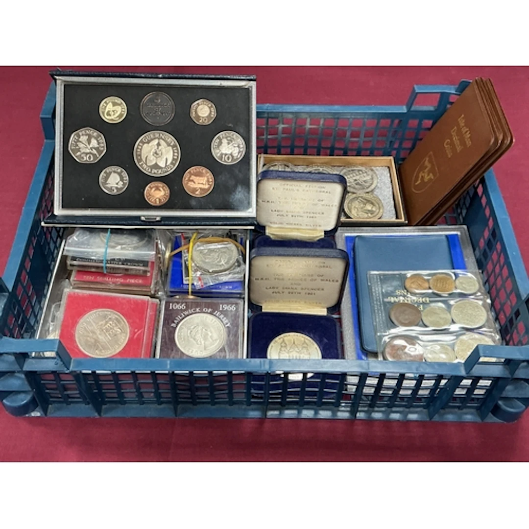 Collection Of World Coinage, includes a 1985 Guernsey proof ...