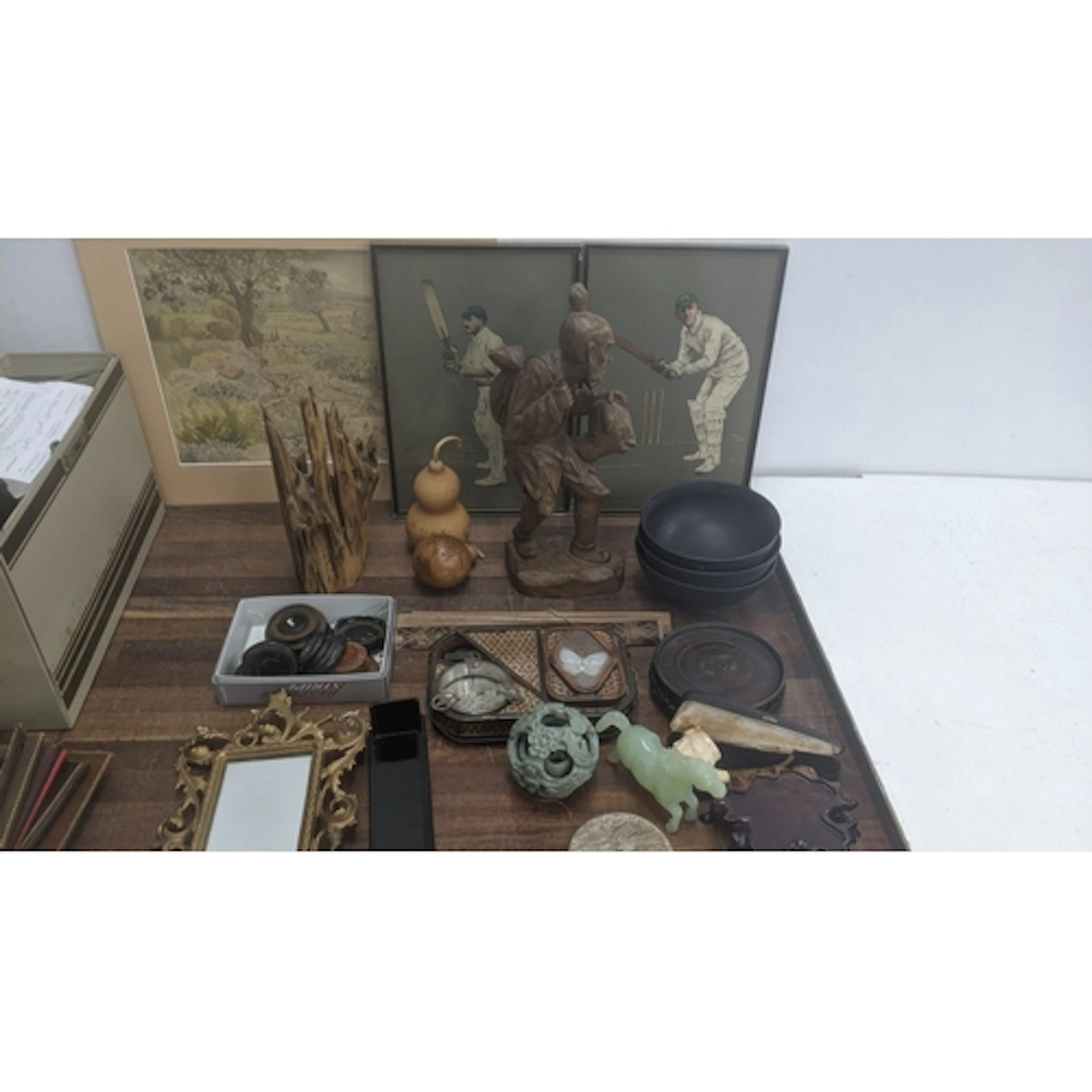 Homeware to include a jade ornament fashioned as a horse, ha...