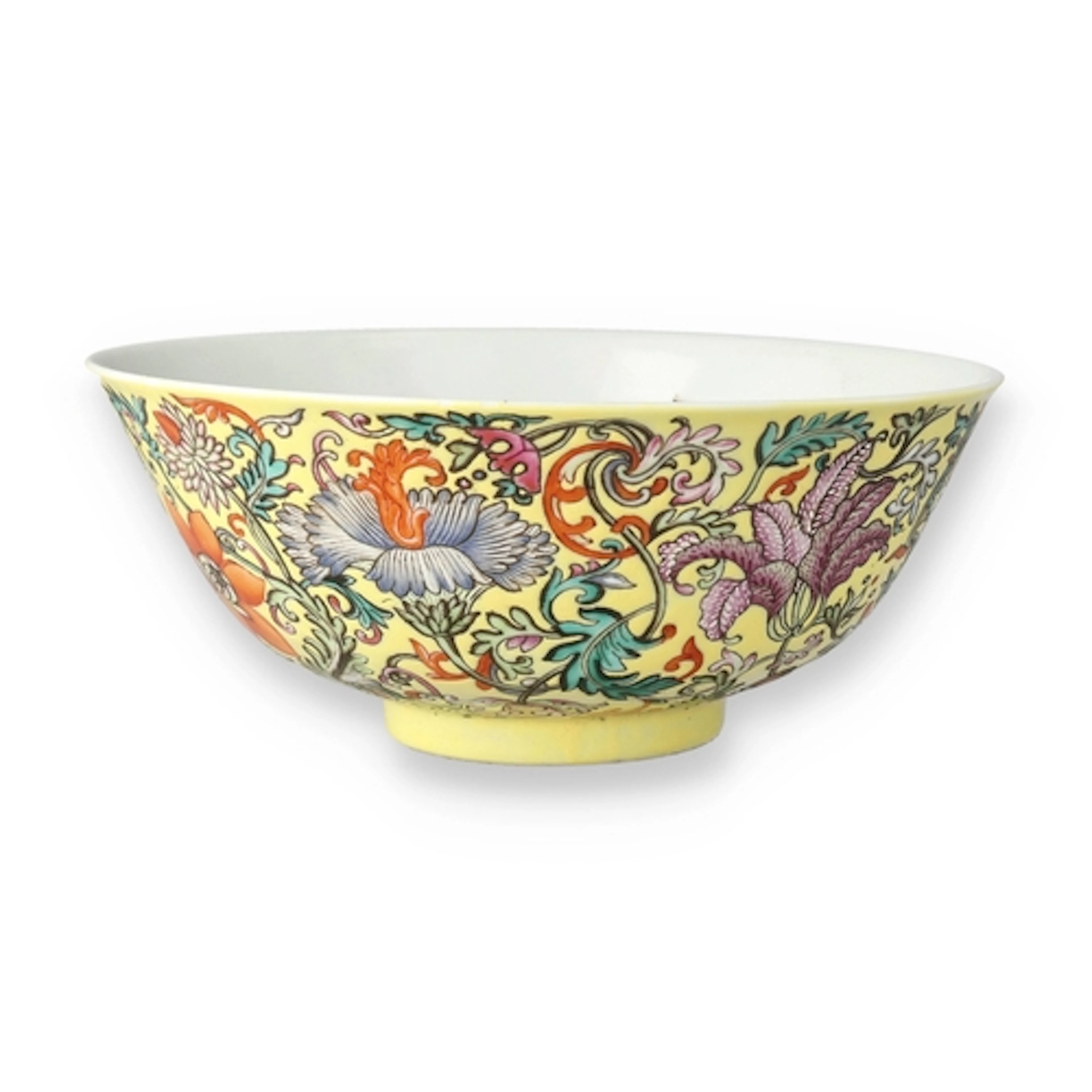 A CHINESE IMPERIAL STYLE YELLOW BOWL With four character mar...