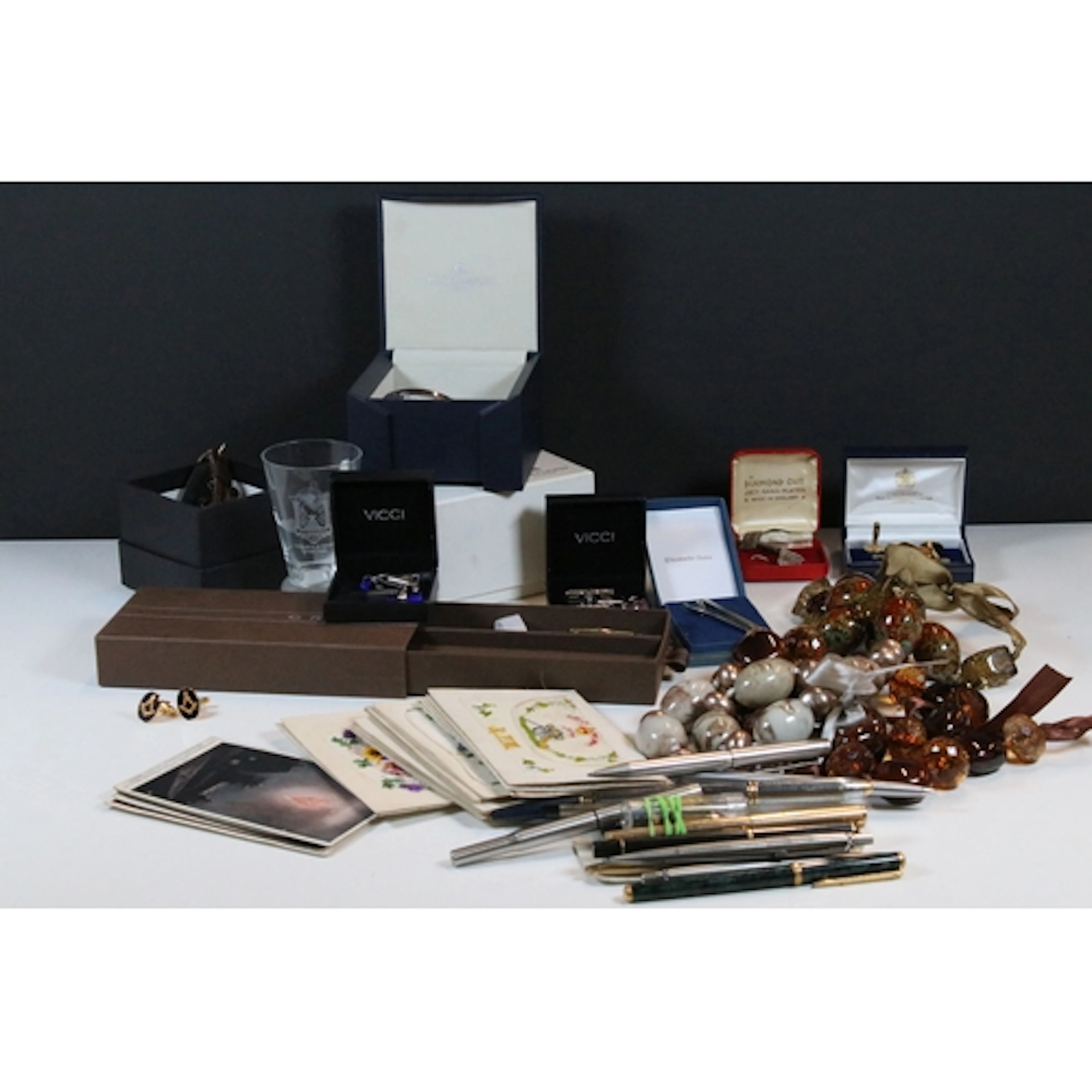 Collection of mixed collectables comprising a boxed Maurice ...