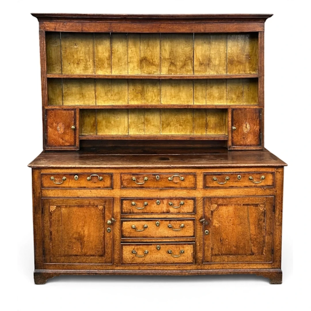 A GEORGIAN 18TH CENTURY OAK DRESSER Six drawers to the base ...