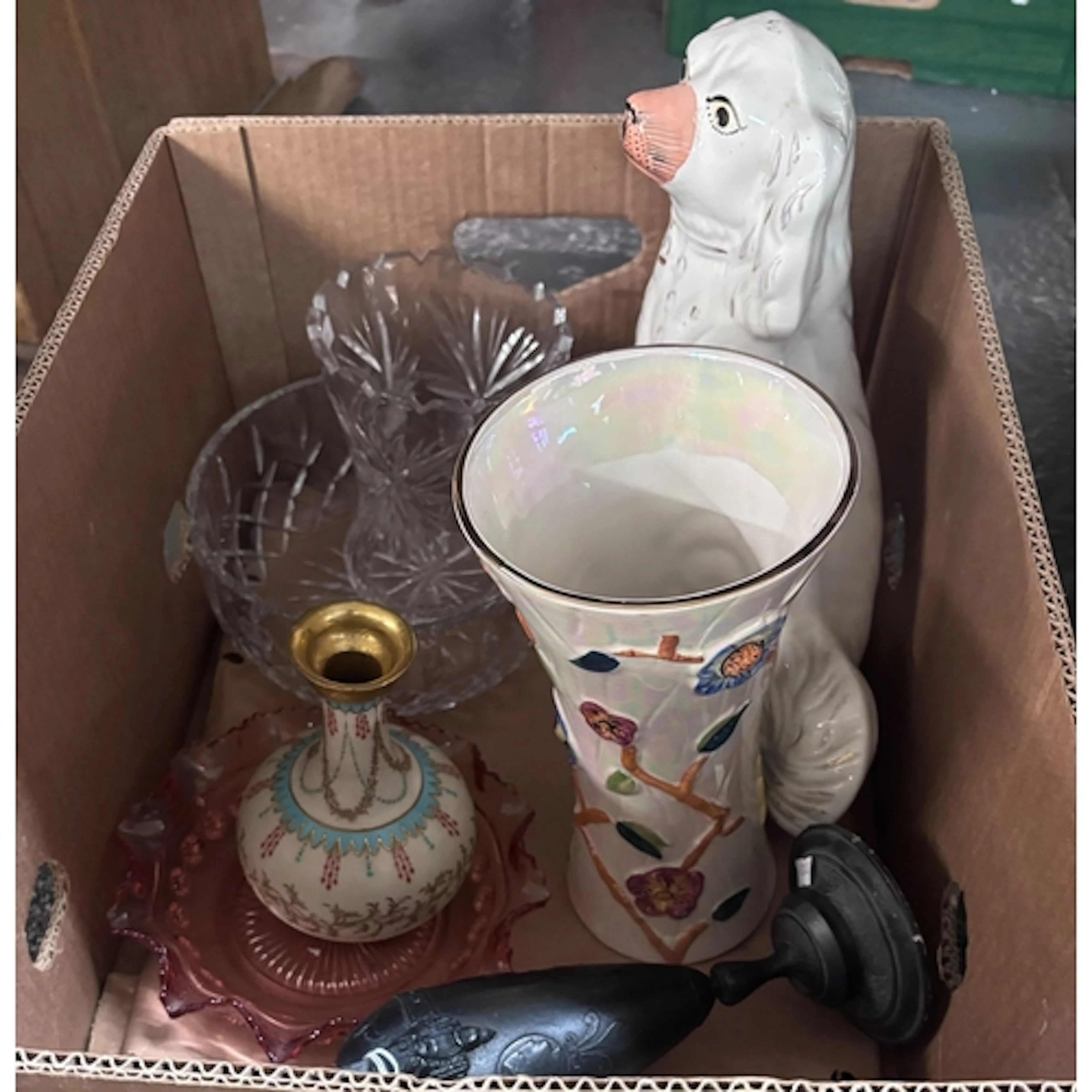 Box of items to include: Arthur Wood lustre waisted vase, si...