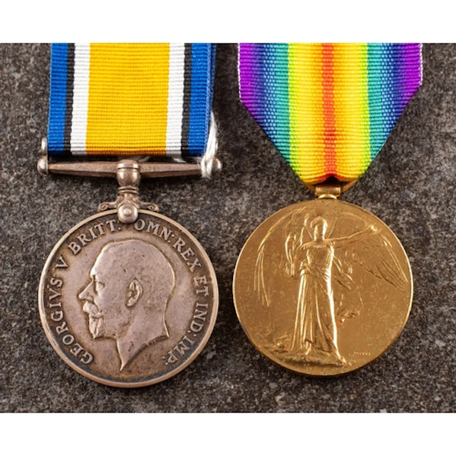 A WWI pair to '49602 Gnr G Coe RA' War Medal and Victory Med...