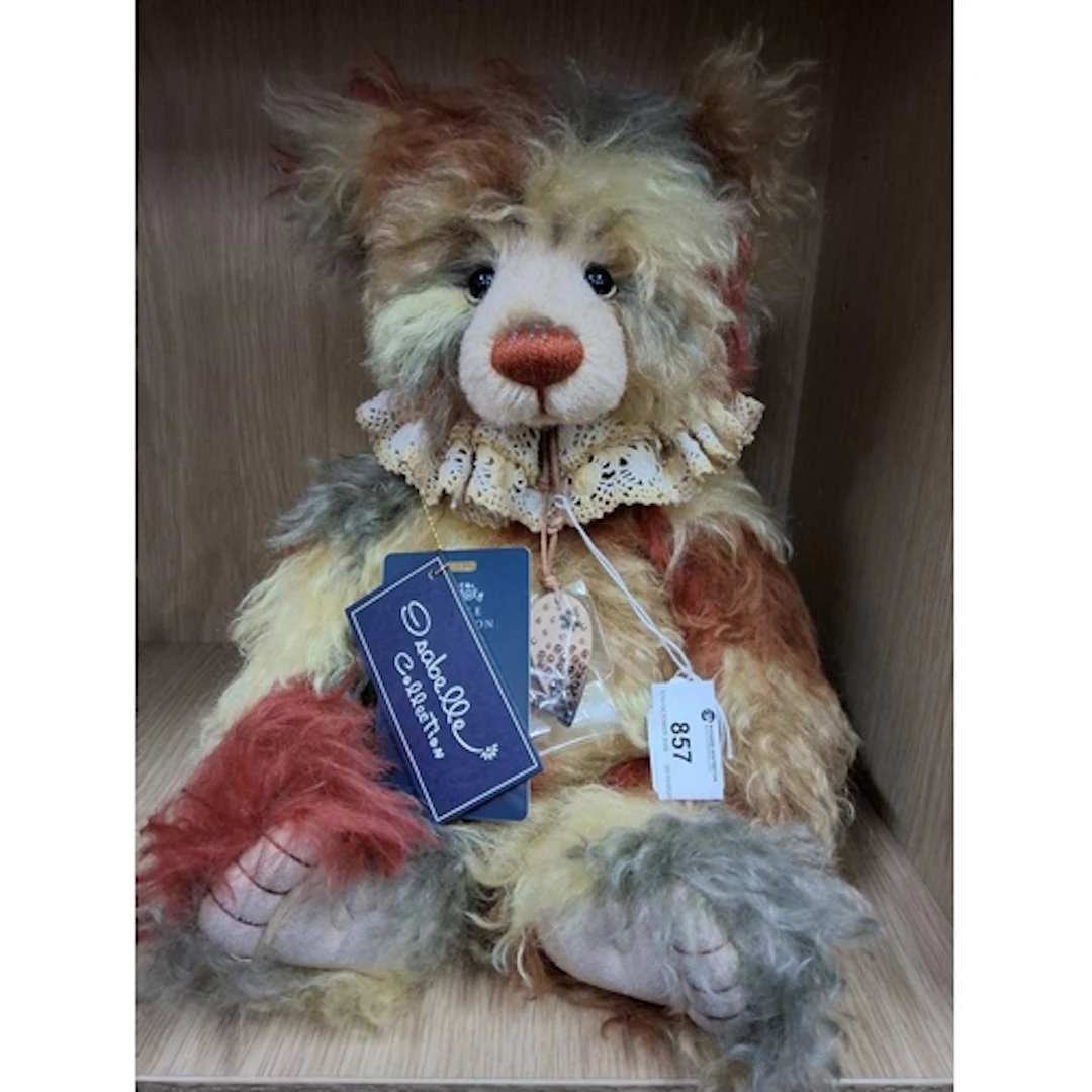 A LIMITED EDITION CHARLIE BEARS BAROQUE FROM ISABELLE COLLEC...