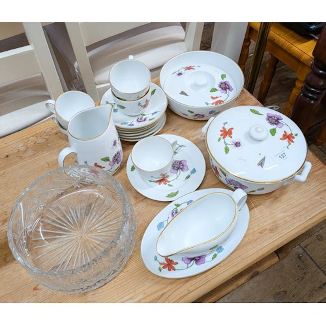 Royal Worcester Astley Pattern tea and dinner ware together ...