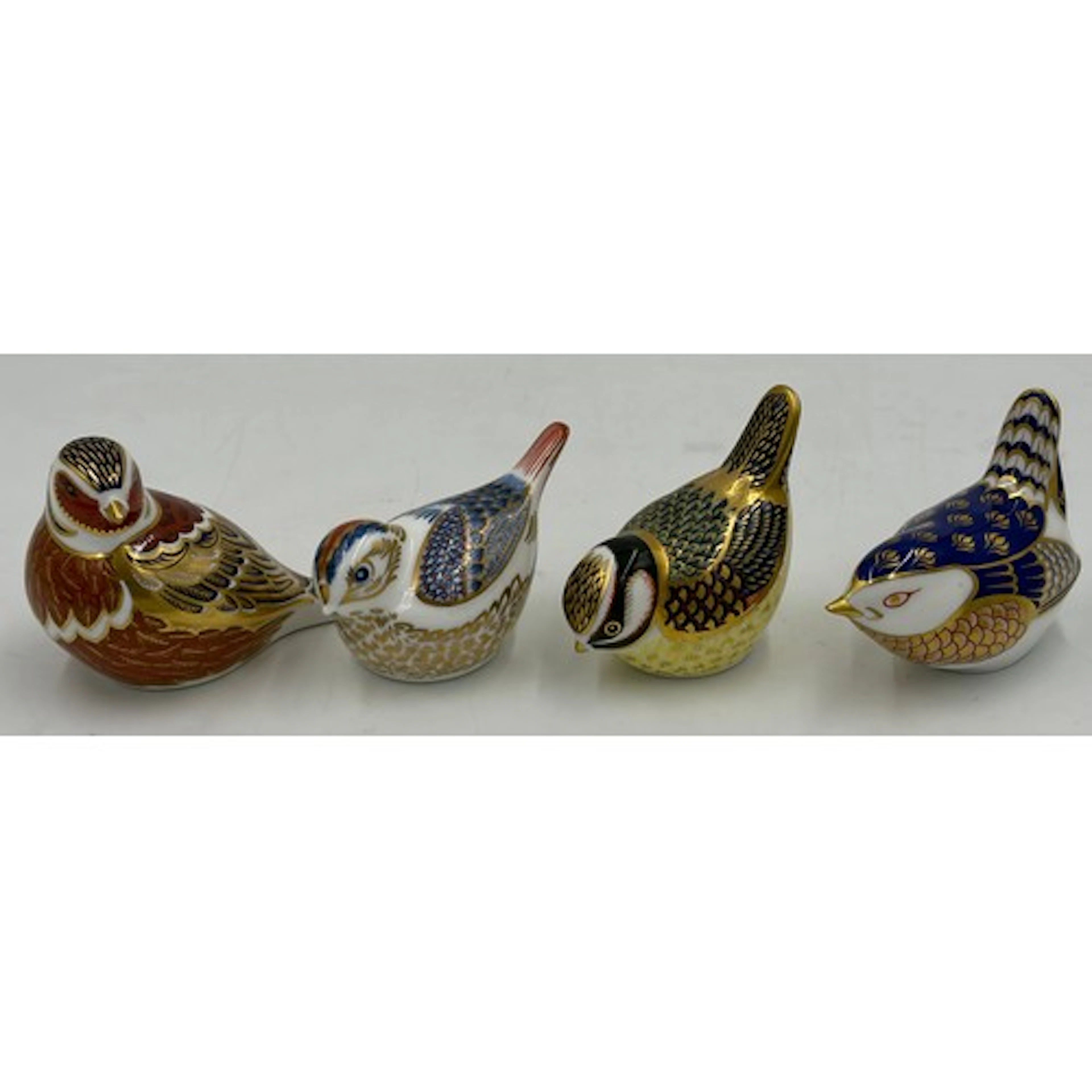Royal Crown Derby Paperweights: 4 x birds to include a Wren,...