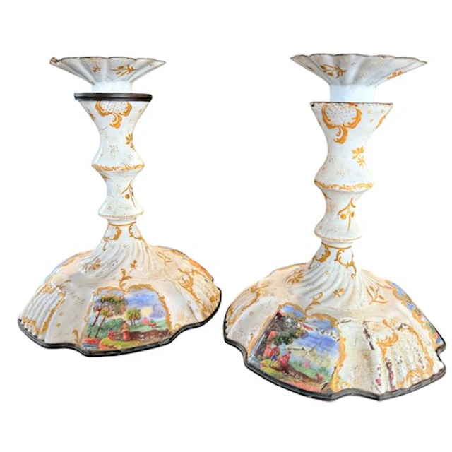 A pair of late 18th century South Staffordshire enamelled ca...