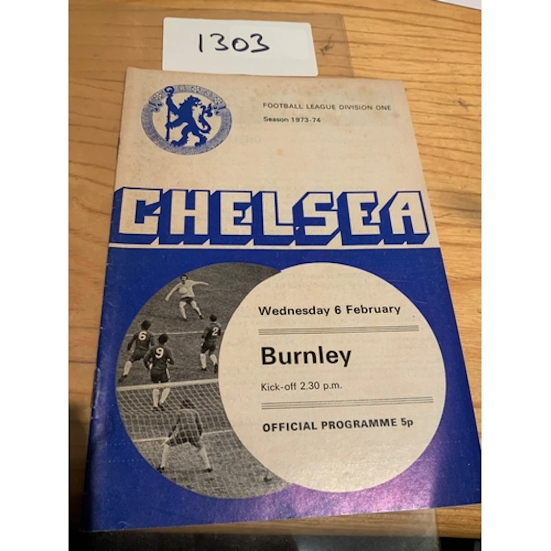 73/74 Chelsea v Burnley Postponed Football Programme: Good c...