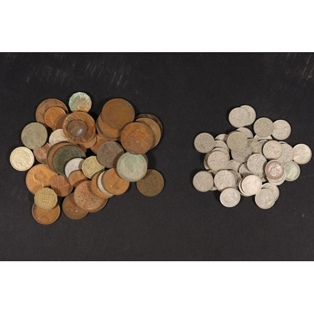 GB coinage post 1947 to include sixpences, Two penny, pound ...