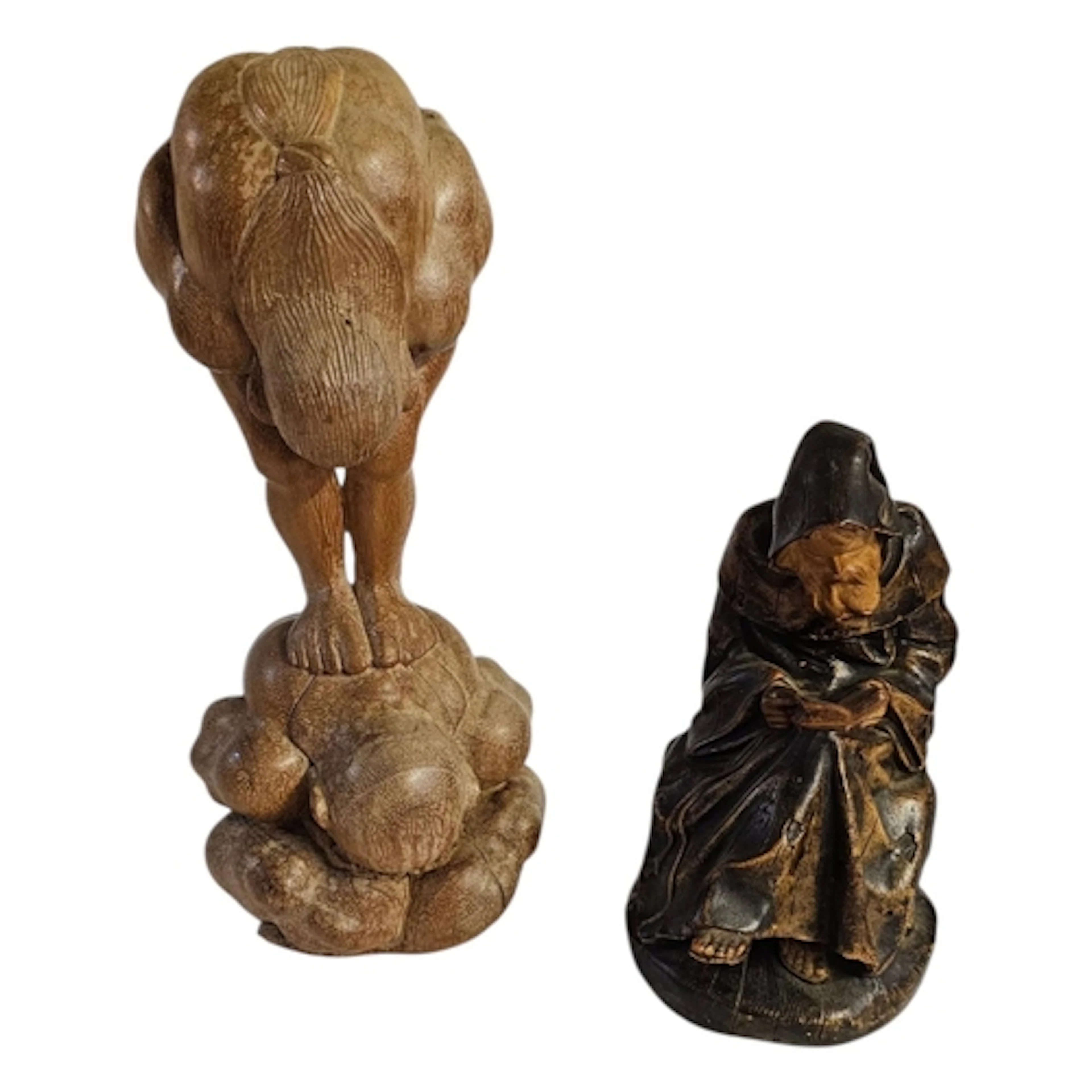A CHINESE CARVED WOODEN WEEPING AND CROUCHING BUDDHA STATUE ...