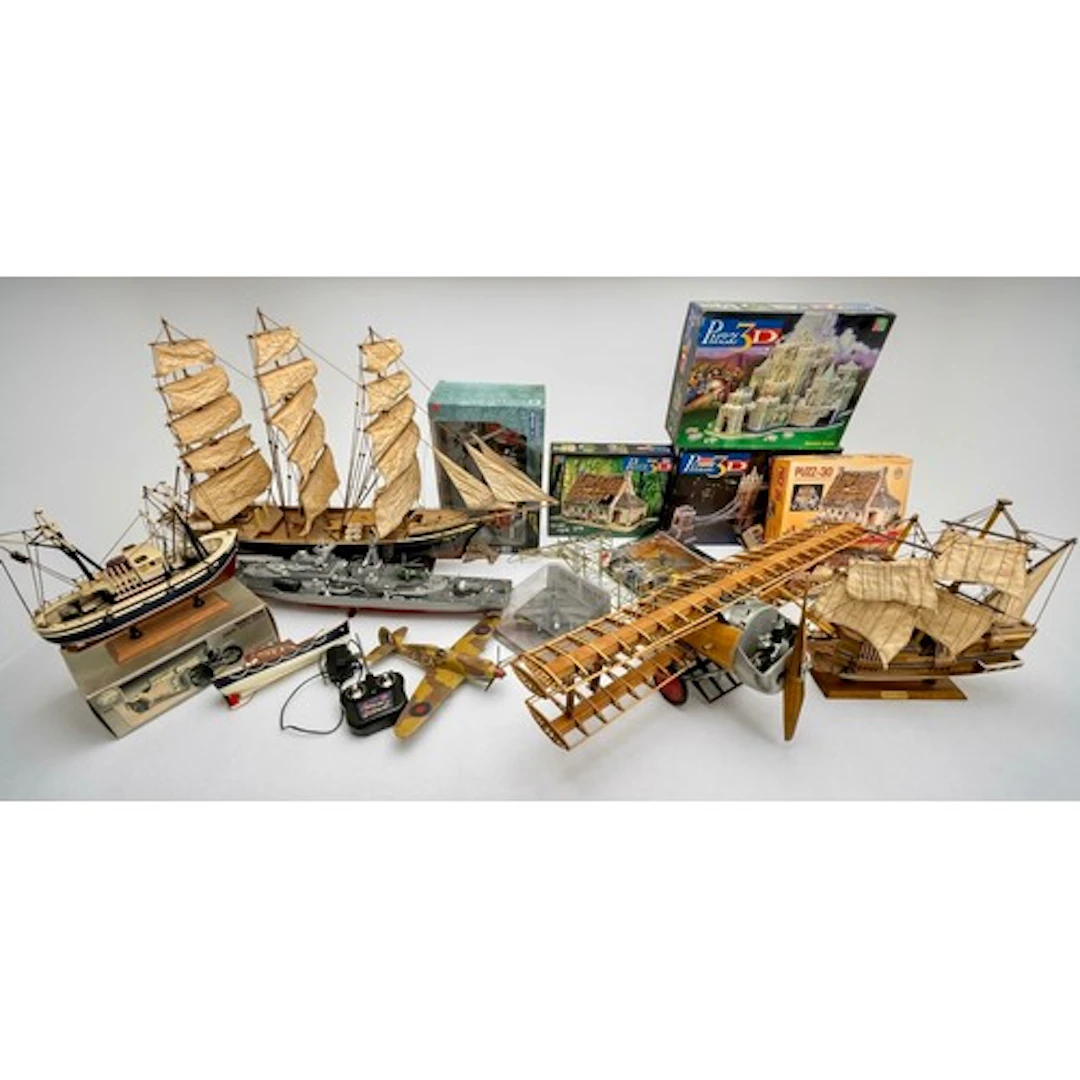 Modelling interest - A model ship, as Georg Stage III, the g...