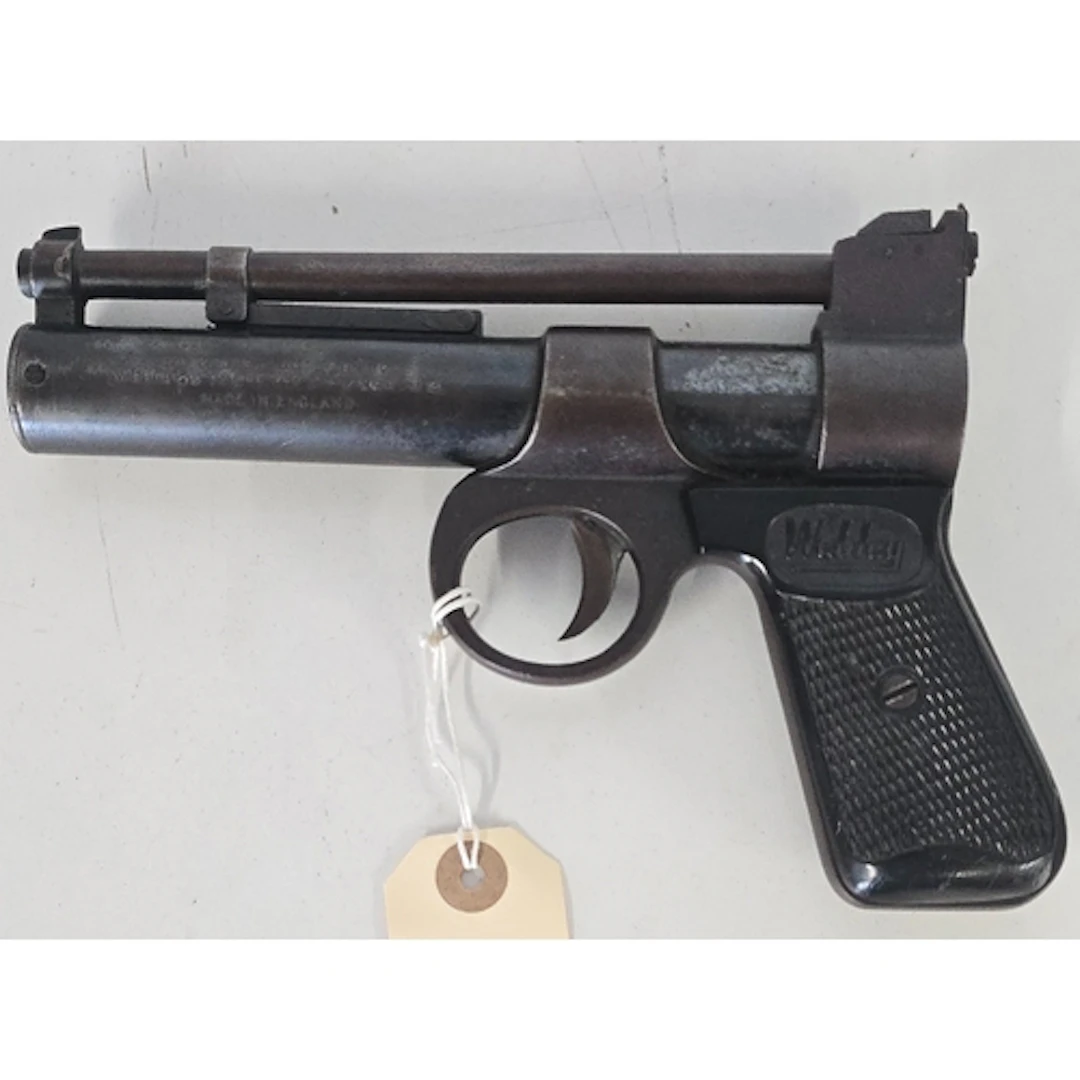A .177" pre-1958 Webley Junior air pistol, no. 685, with for...