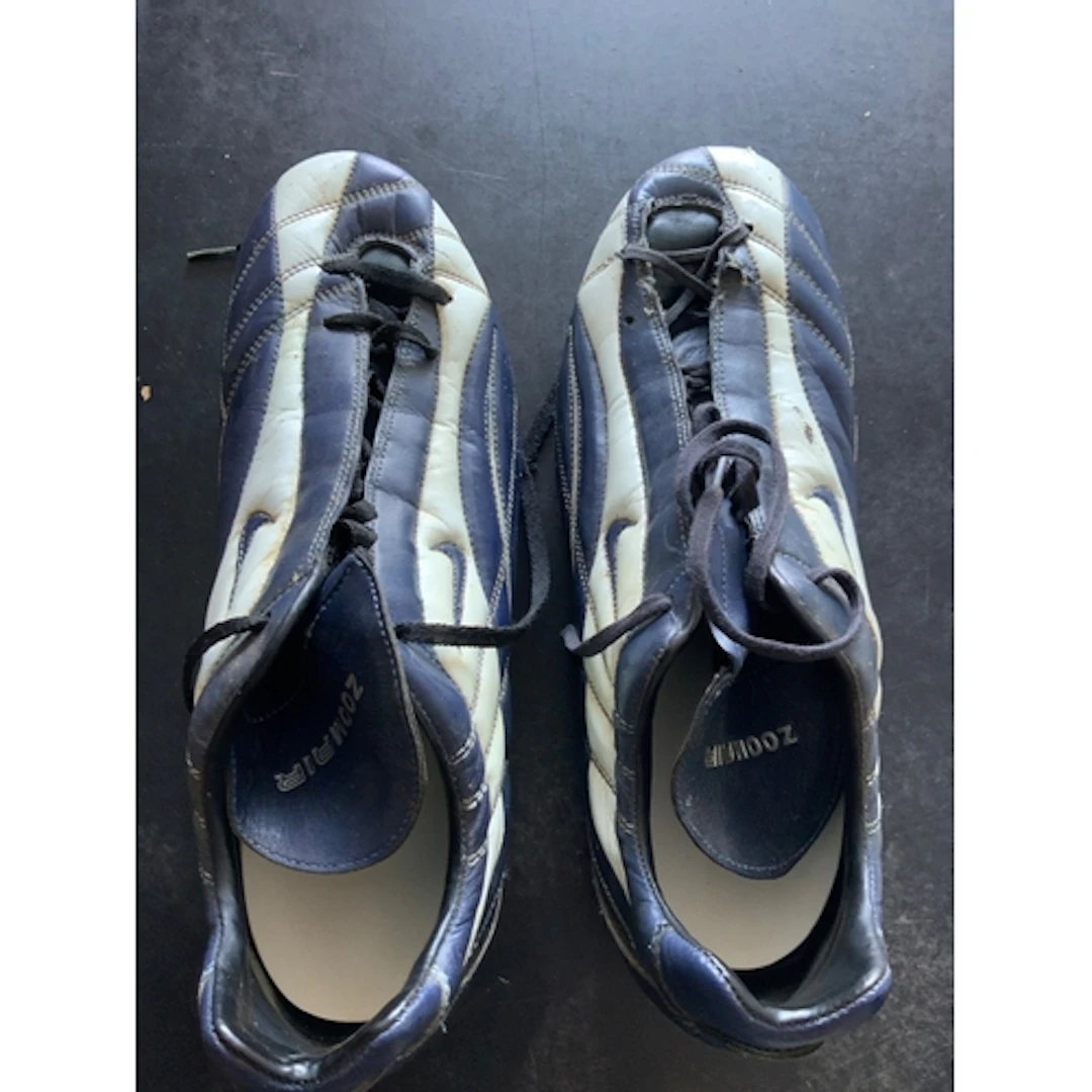 Kanu Arsenal Match Worn Football Boots: Nike Zoom Air boots ...