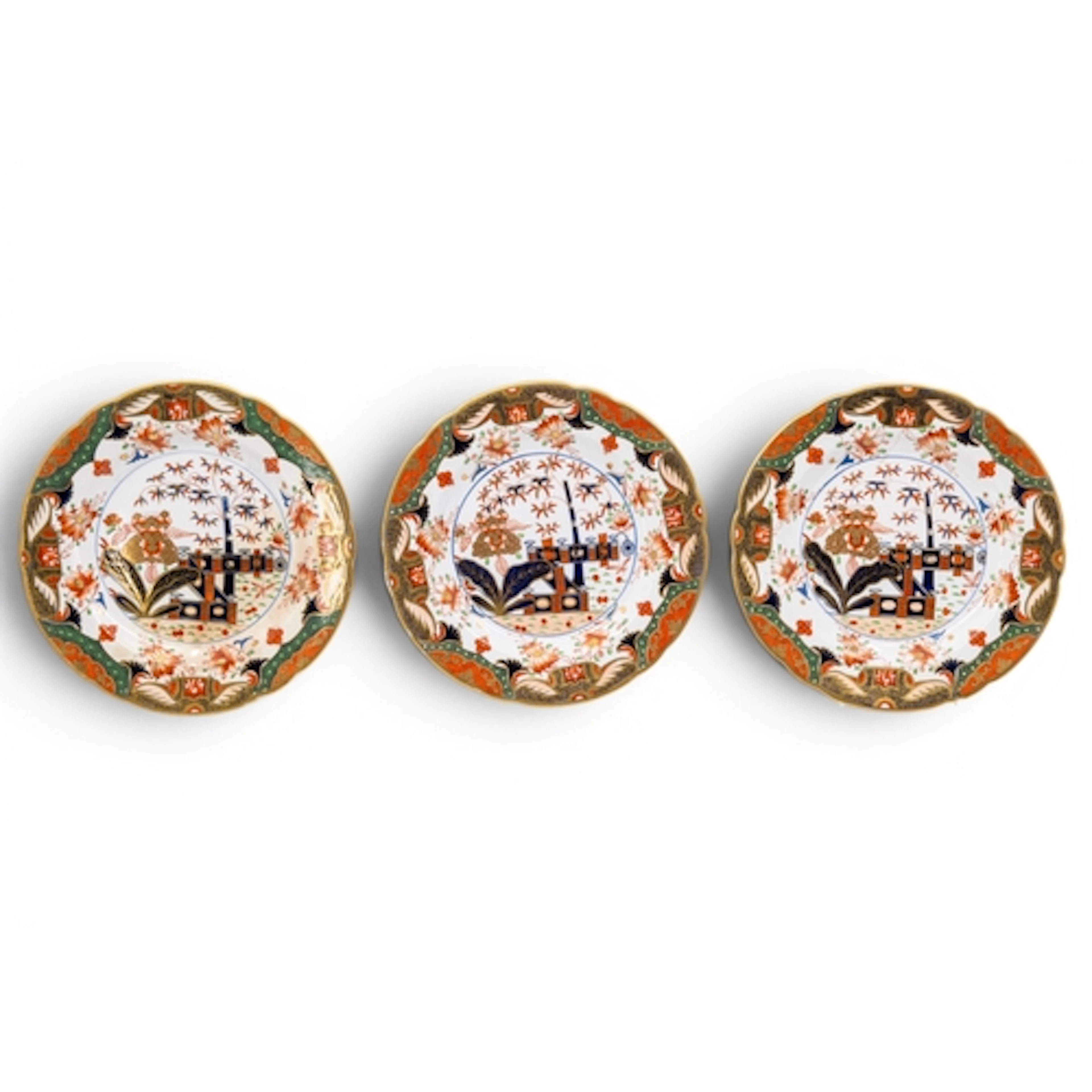 THREE SPODE IMARI 967 PATTERN SIDE PLATES. 21.5 cms diam...