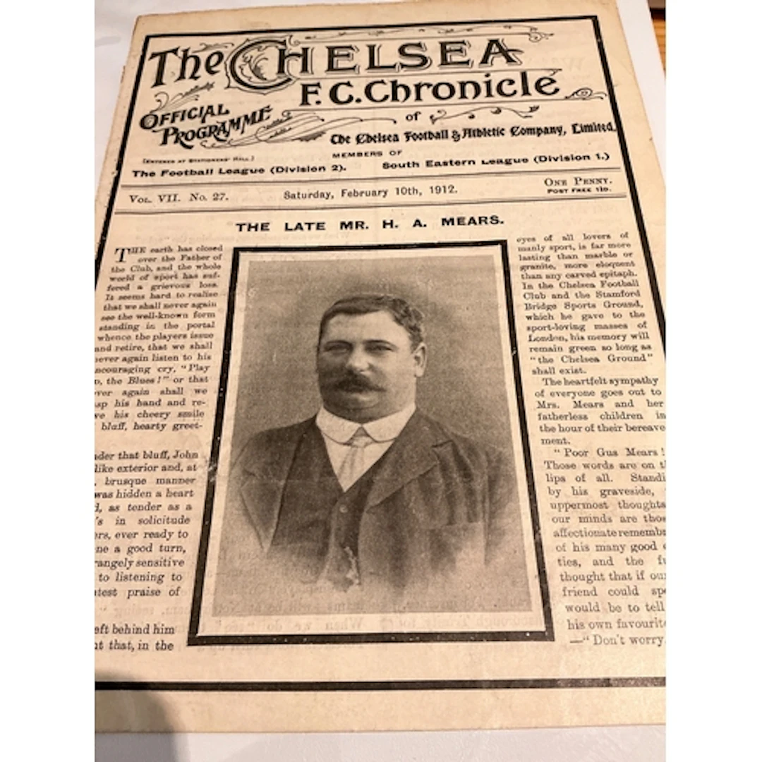 1911 - 1912 Chelsea v Grimsby Football Programme: Ex bound v...