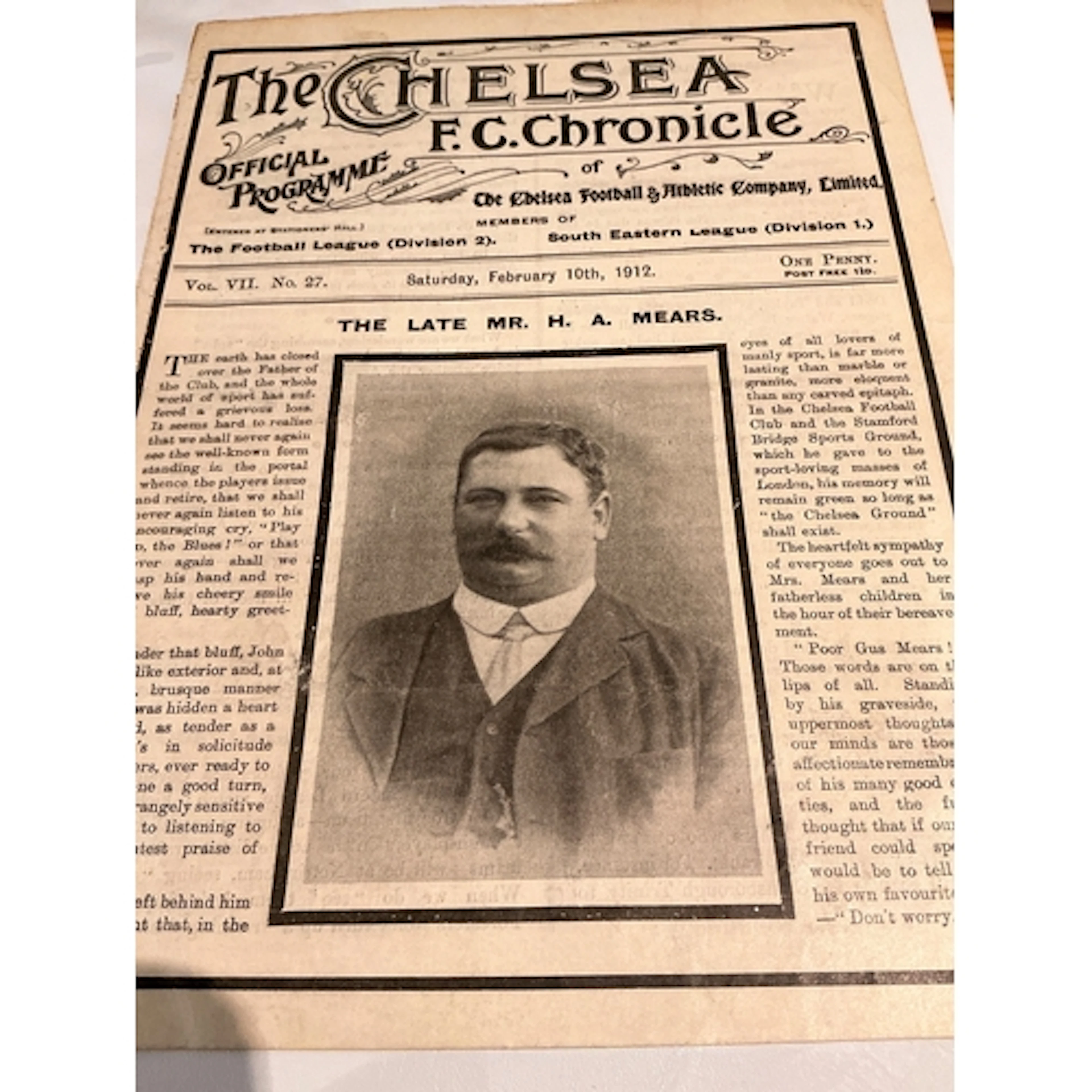 1911 - 1912 Chelsea v Grimsby Football Programme: Ex bound v...