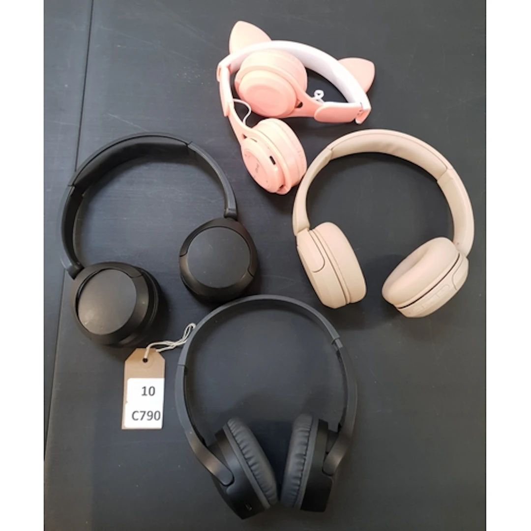 ONE BAG OF HEADPHONES including Sony