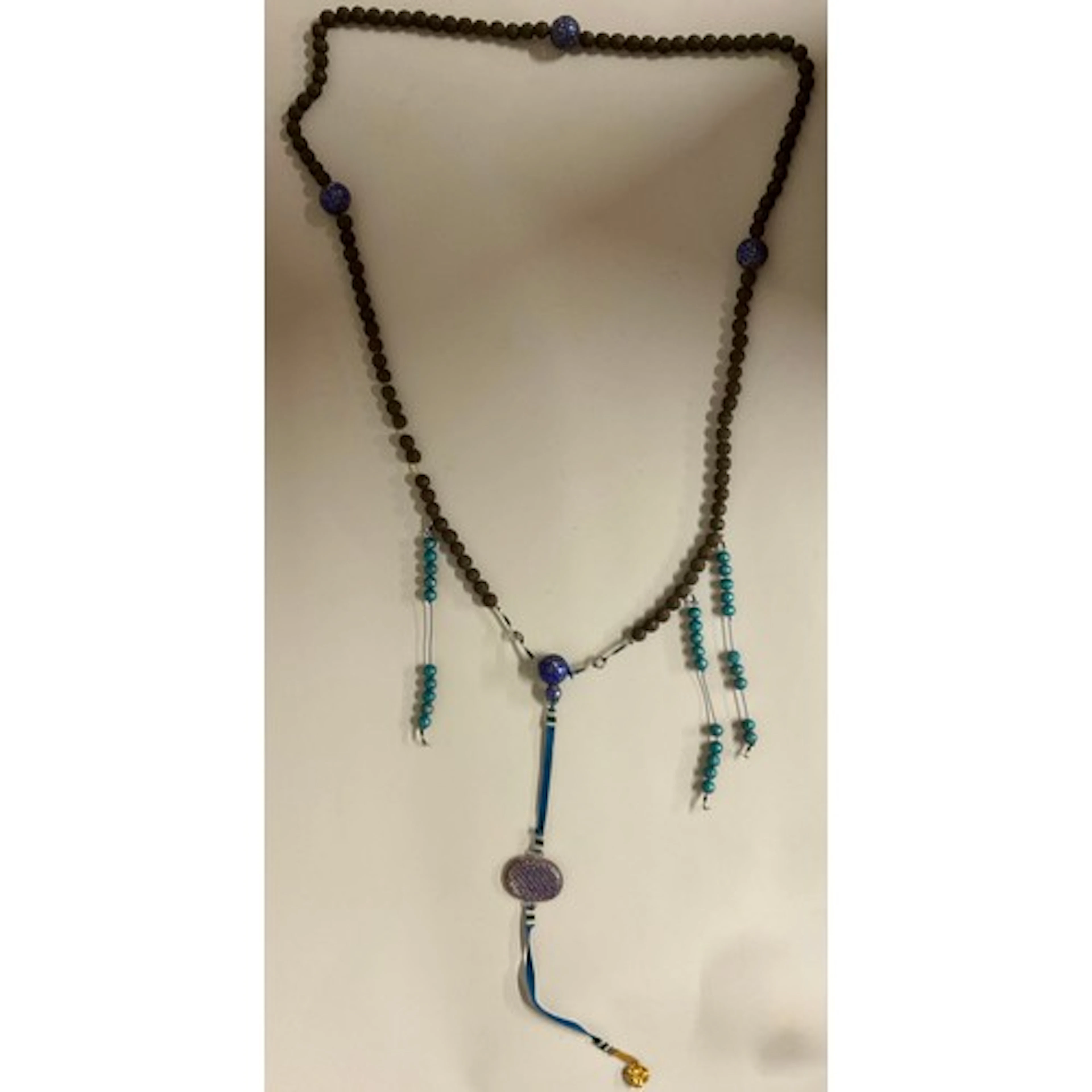 A Chinese Mandarin court necklace (chao zhu), formed of carv...