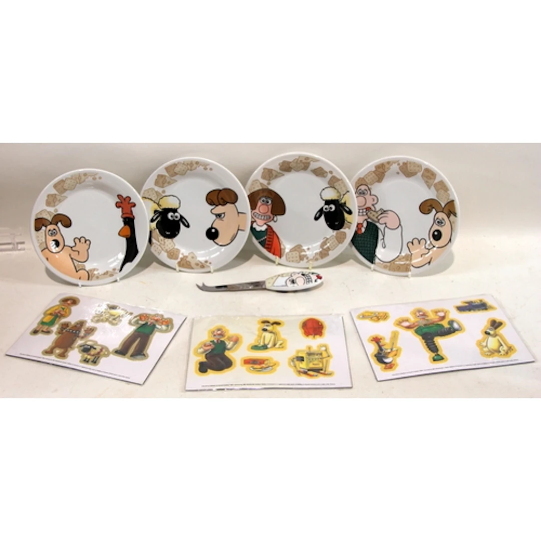 Wallace and Gromit collectables: A set of four Jacobs Cracke...