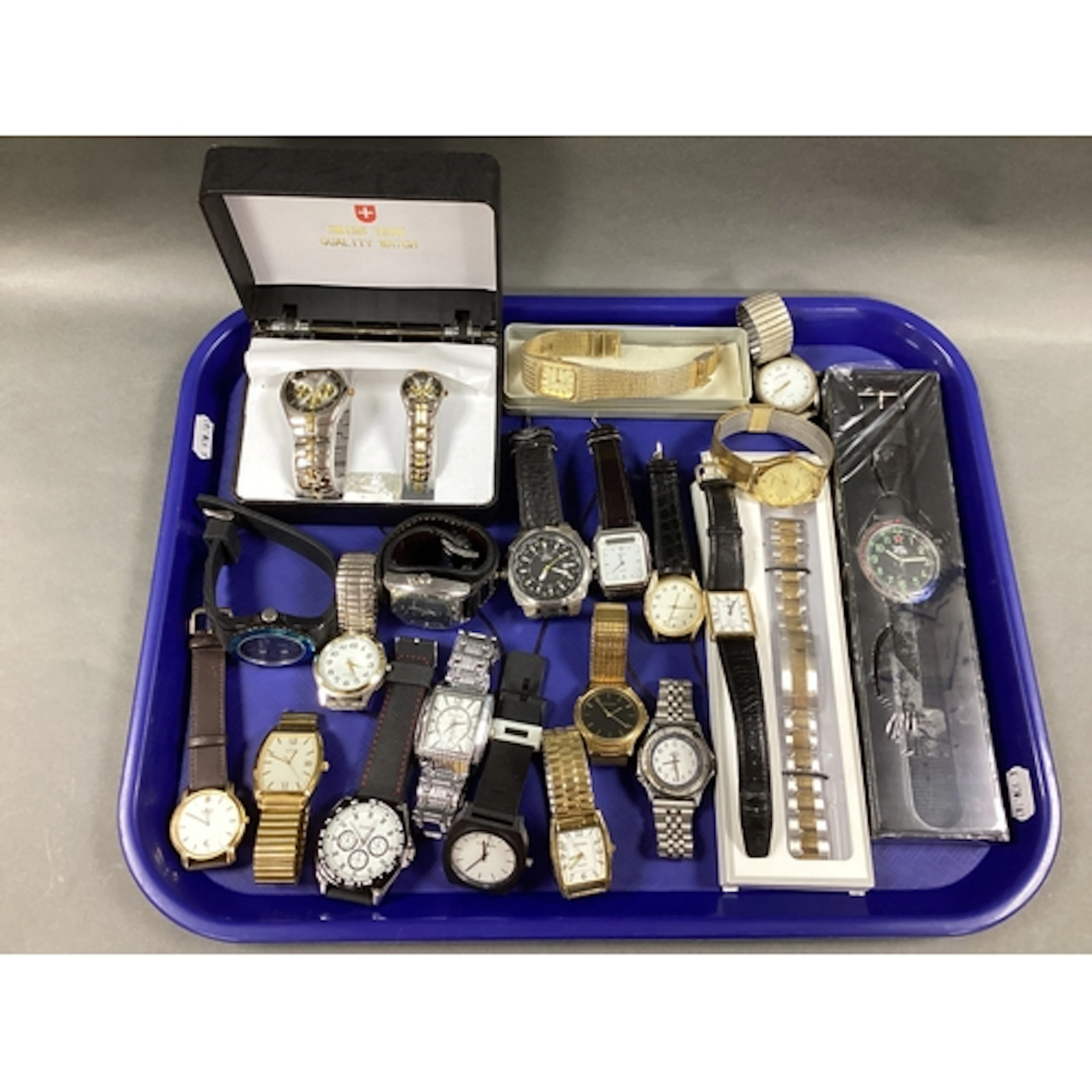 A Collection of Assorted Gent's Wristwatches, including Citi...