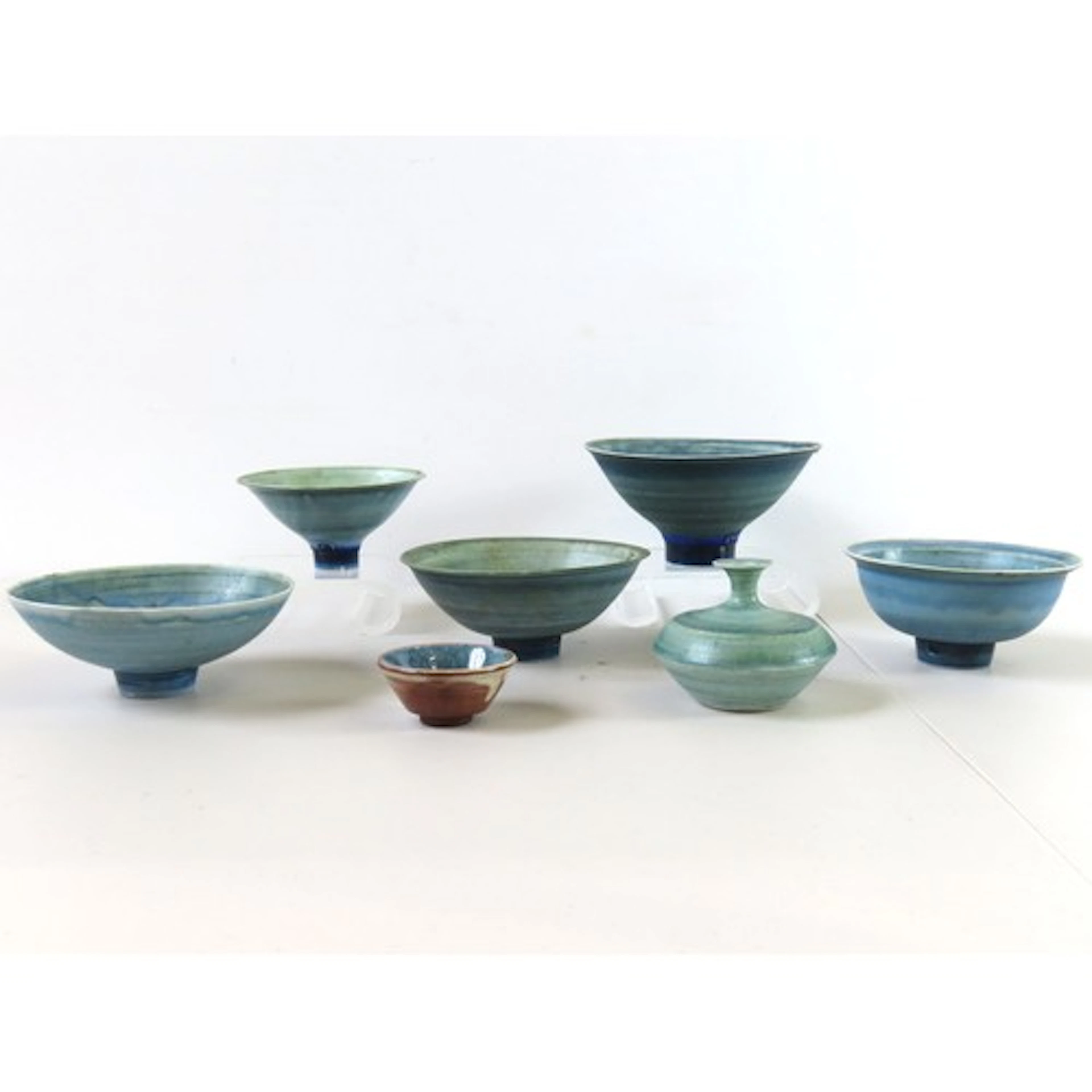 MARY RICH (b.1940) A GROUP OF CERAMICS consisting of five fo...