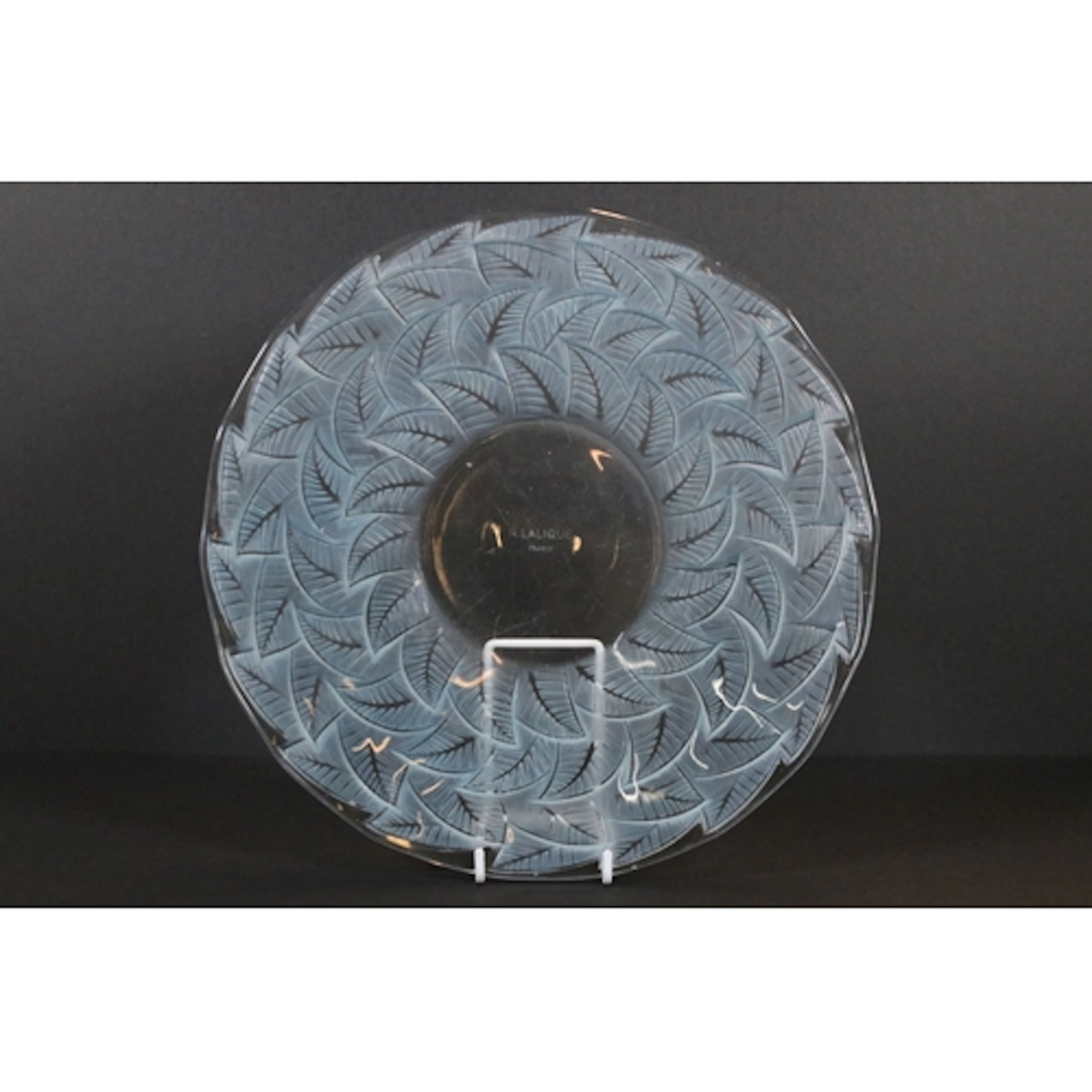 Rene Lalique 'Ormeaux' glass plate, having moulded, frosted ...