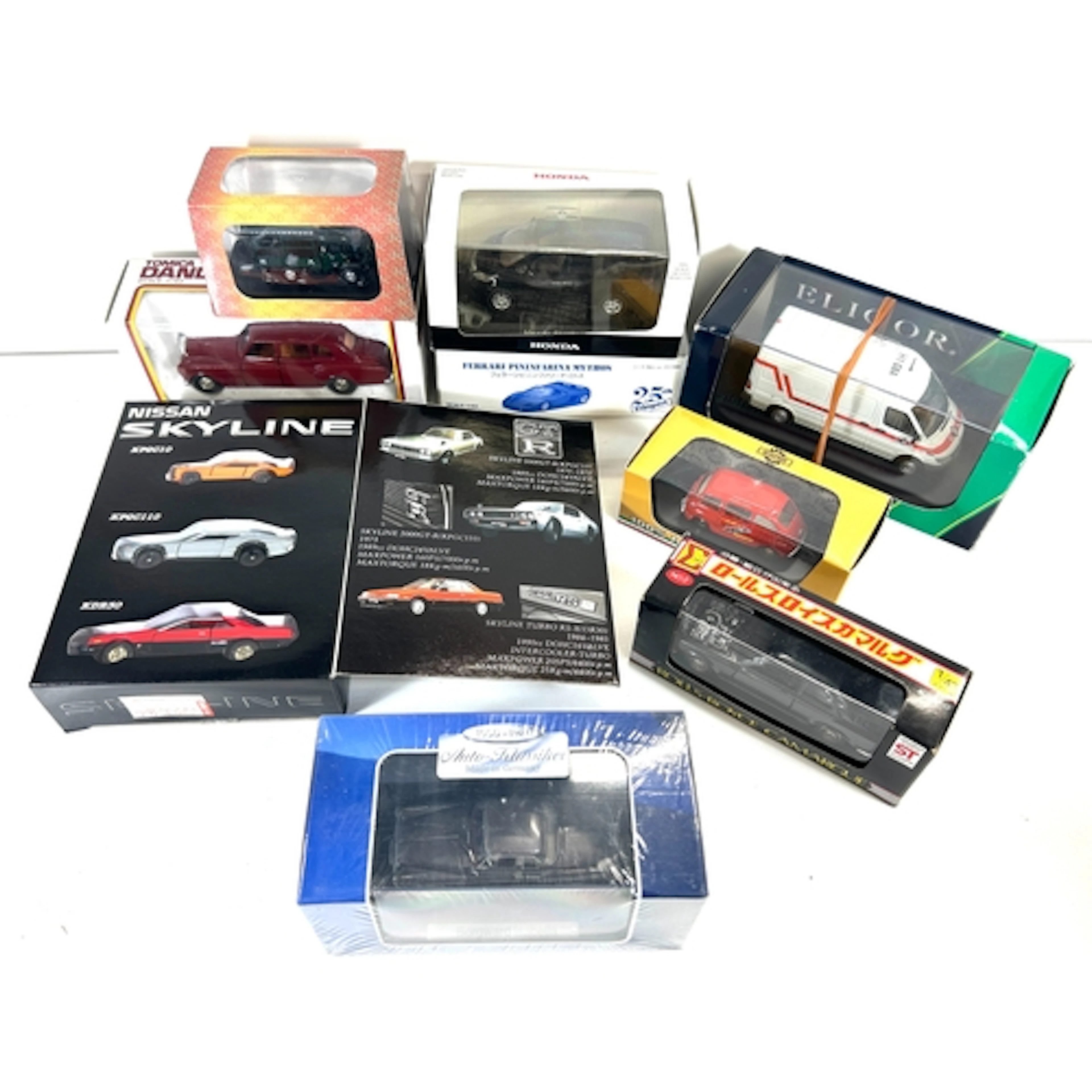 A quantity of various makes. A Solido 3 vehicle Europ Assist...