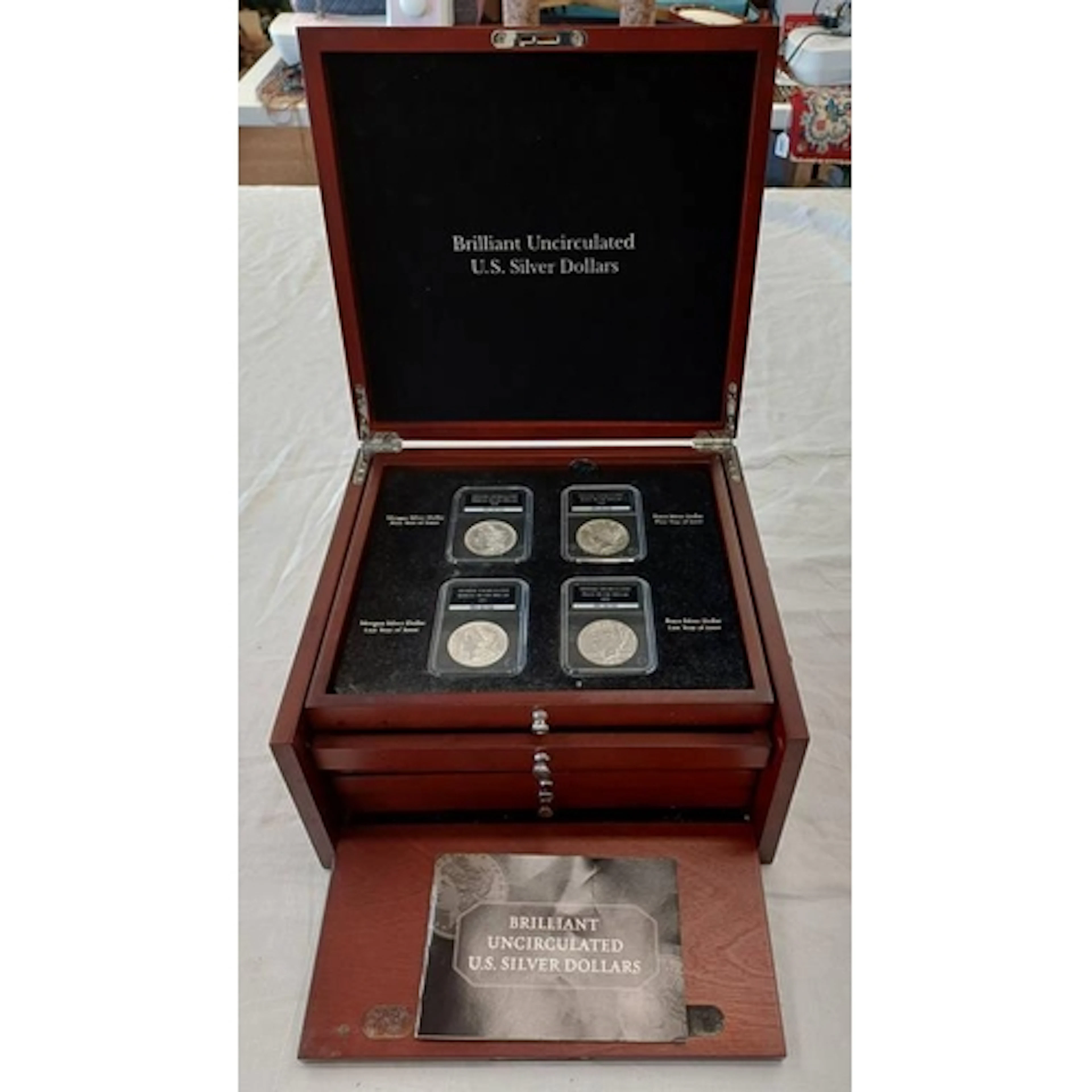 BRILLIANT UNCIRCULATED U.S. SILVER DOLLAR 28-COIN COLLECTION...