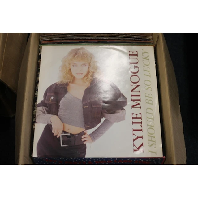 1980's UK Number 1, 12'' singles to include Soft Cell Tainte...