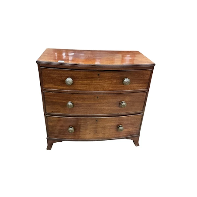 A Regency mahogany bowfront chest, width 92cm, depth 49cm, h...