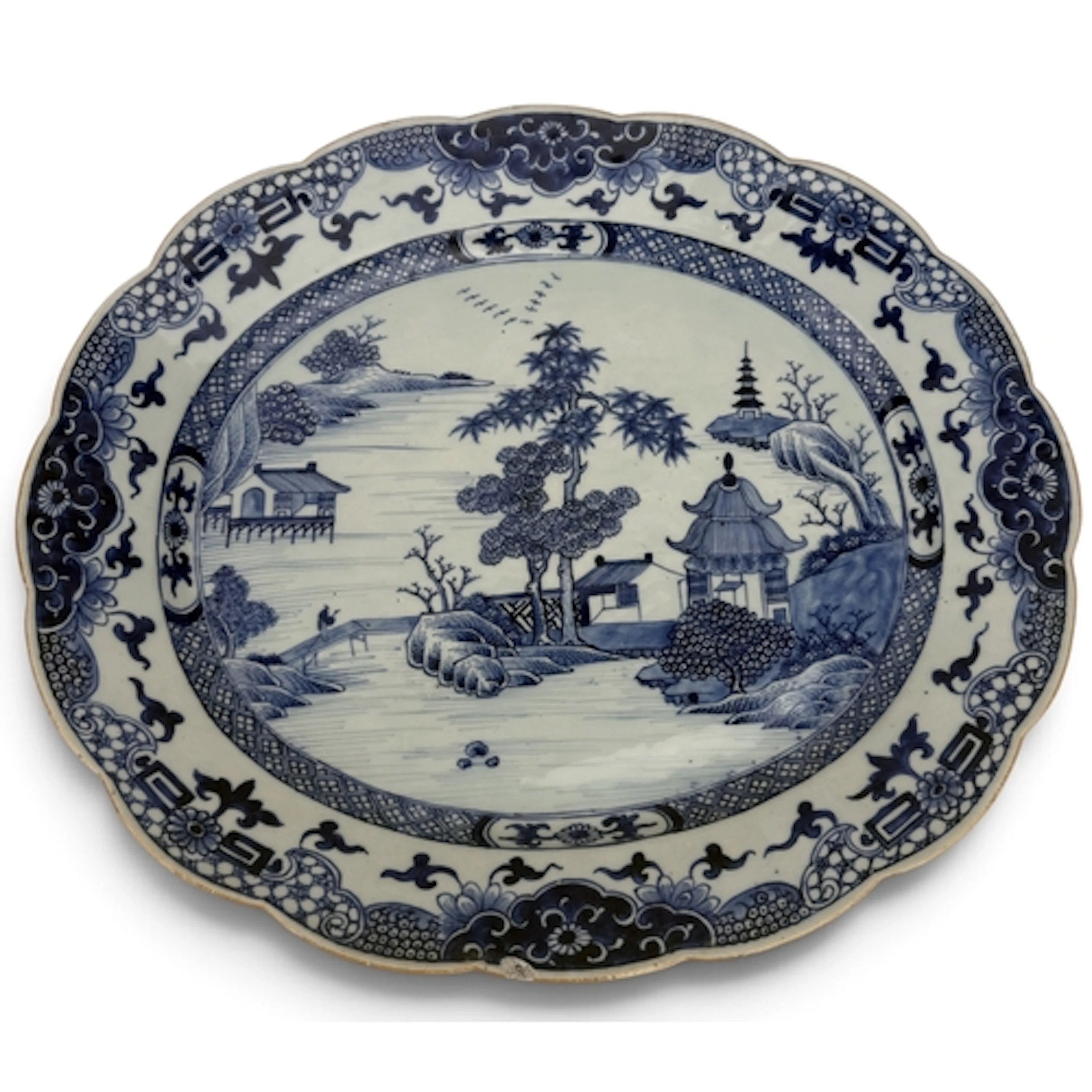 A CHINESE EXPORT BLUE AND WHITE OVAL MEAT DISH, QIANLONG Pai...