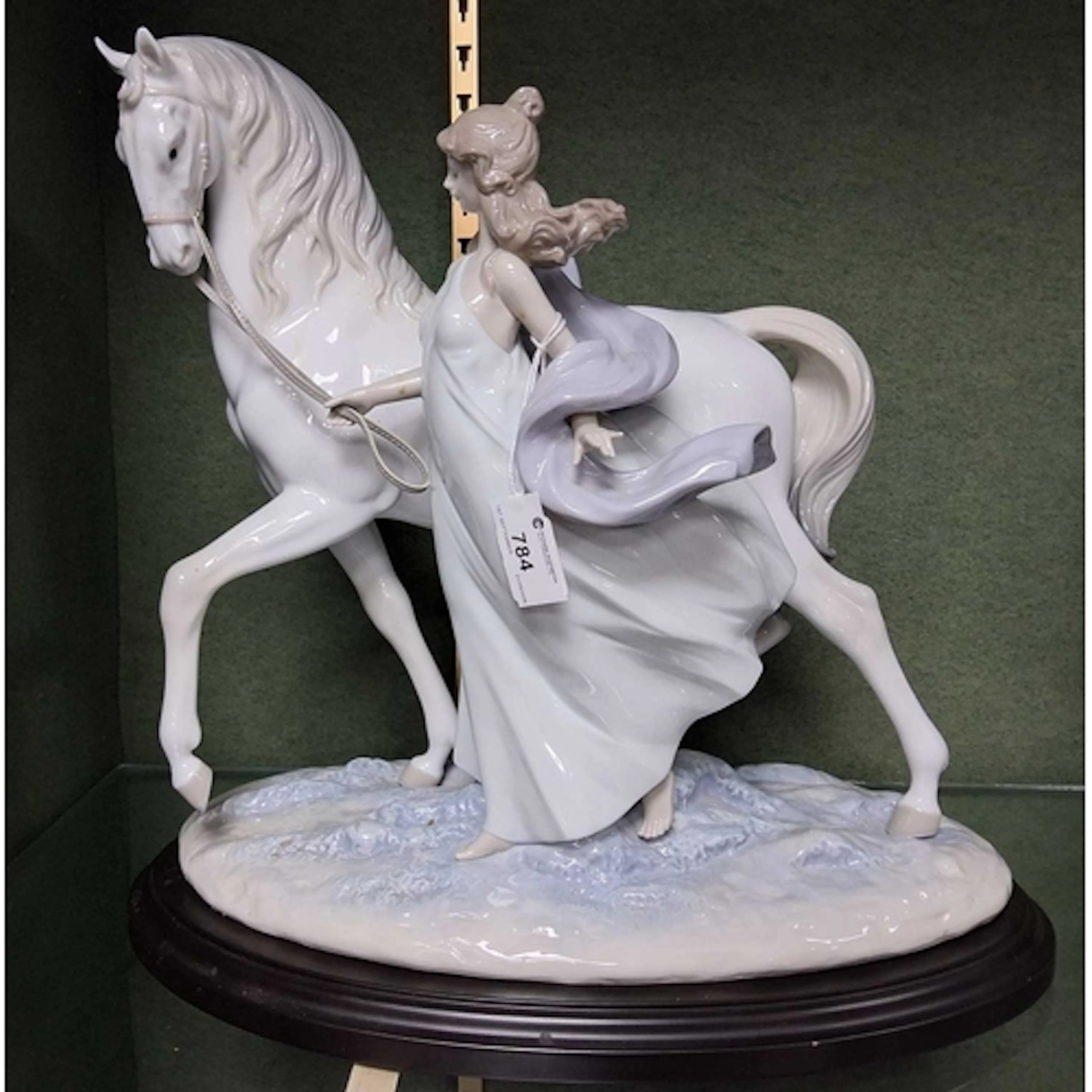 A BOXED LIMITED EDITION LLADRO FIGURE GROUP 'AFTERNOON COMPA...