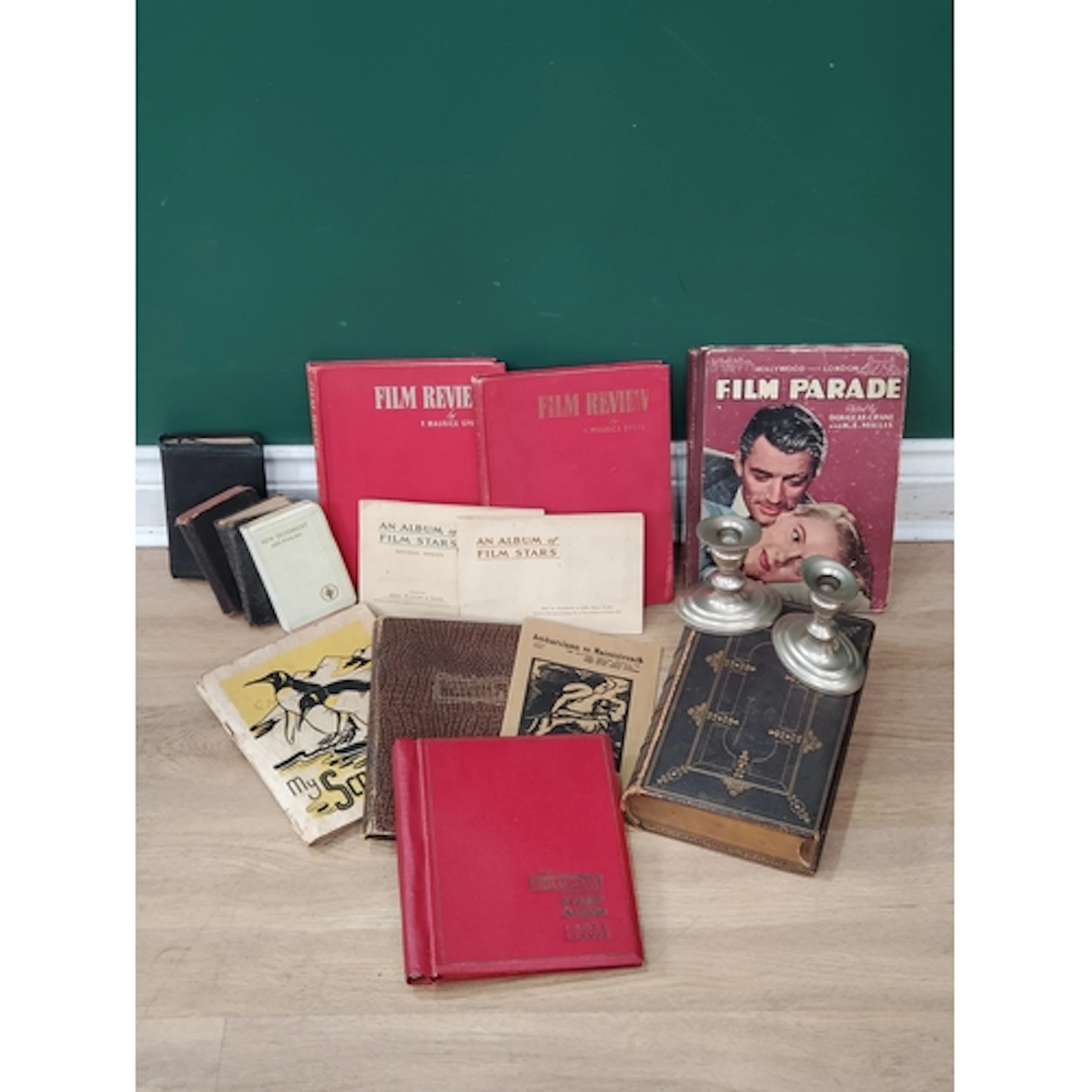A bag of miscellaneous Books to include an All World Stamp C...
