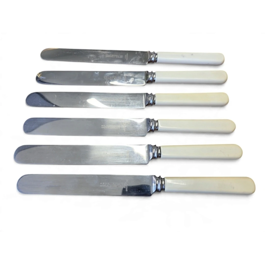 A good set of six vintage stainless steel dinner knives by S...