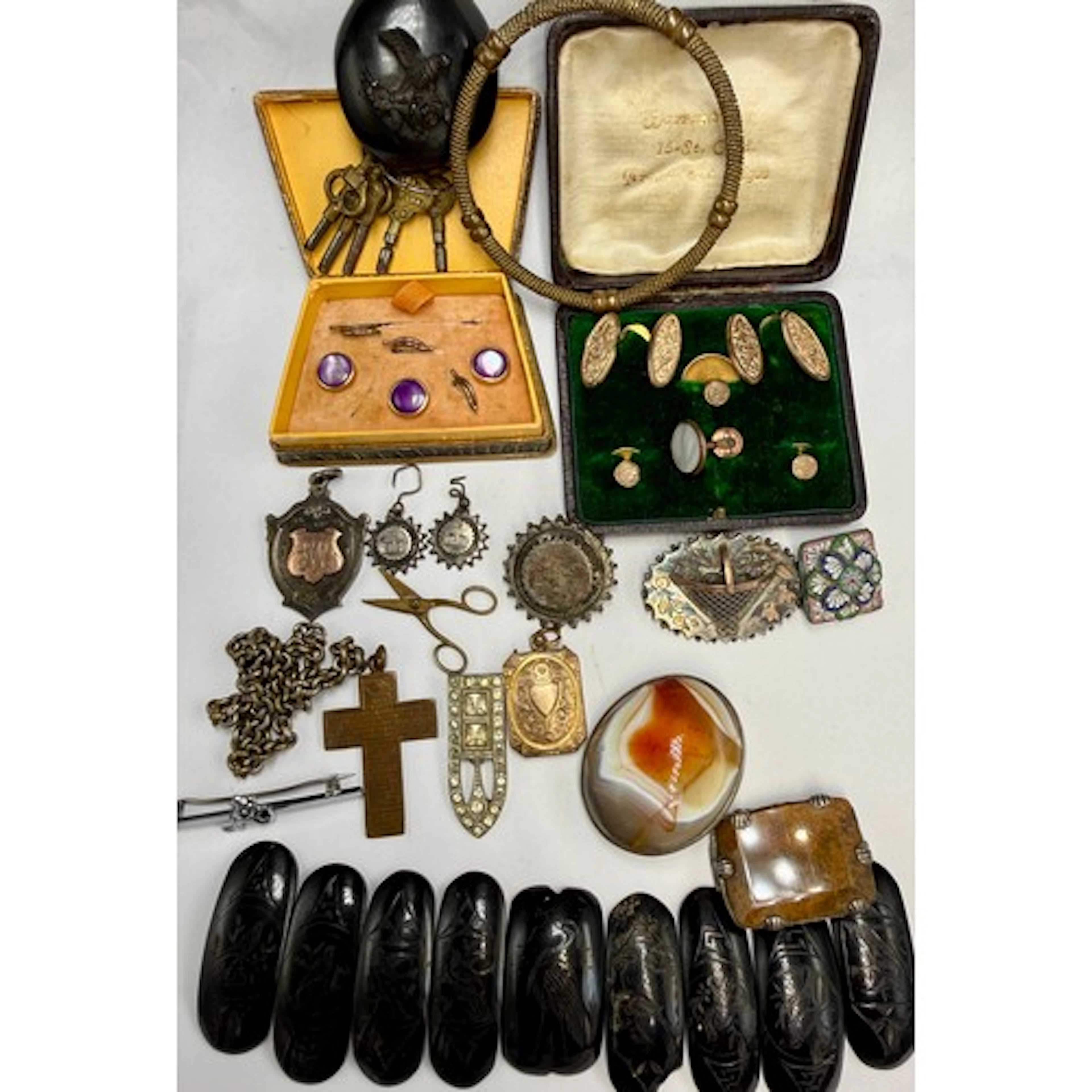 Victorian and later jewellery to include silver fob, jet, mi...