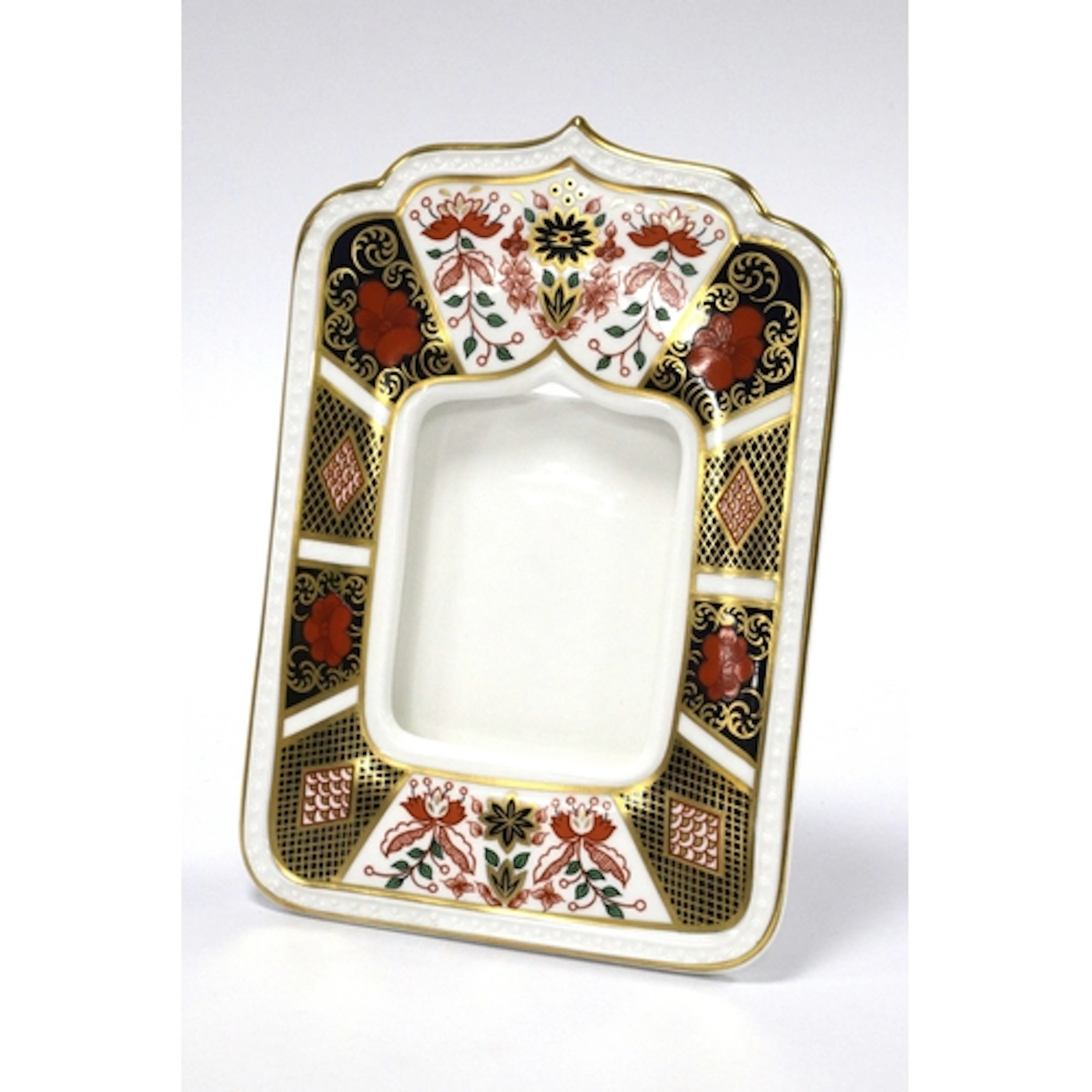 A Royal Crown Derby Porcelain Photograph Frame, in Imari pat...