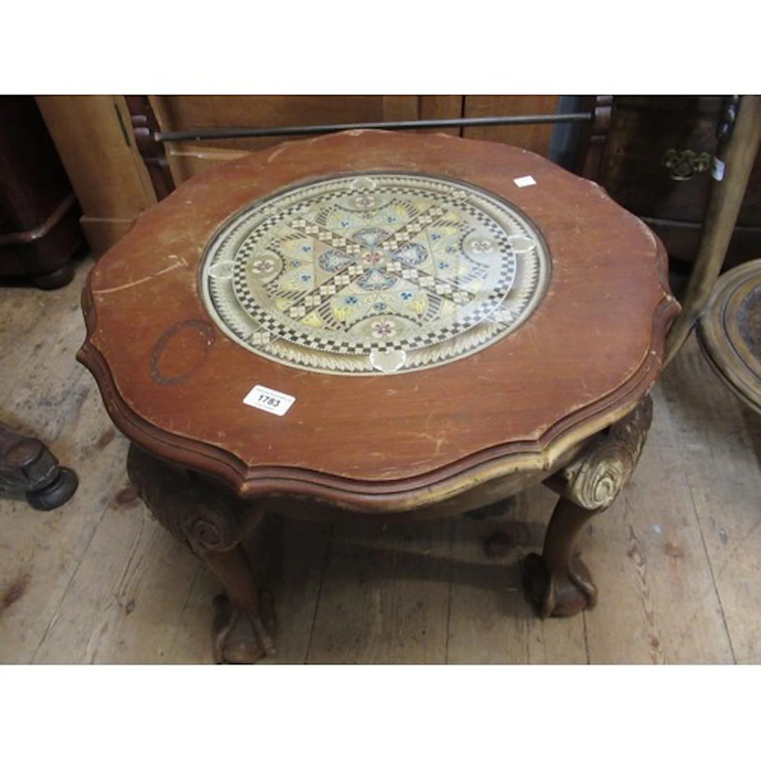 20th Century mahogany circular coffee table, with glass inse...
