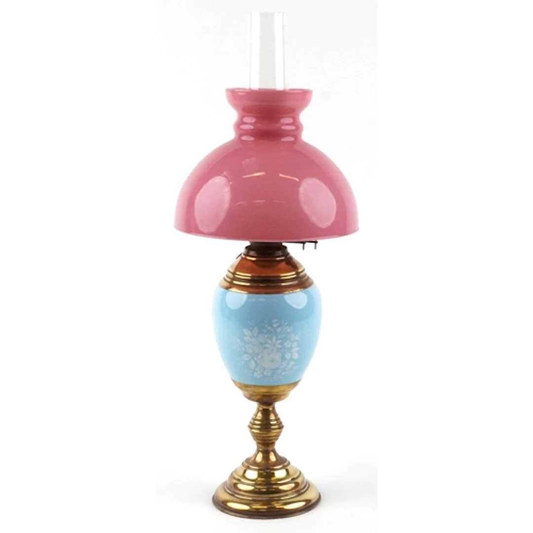Victorian brass Duplex oil lamp having hand painted porcelai...