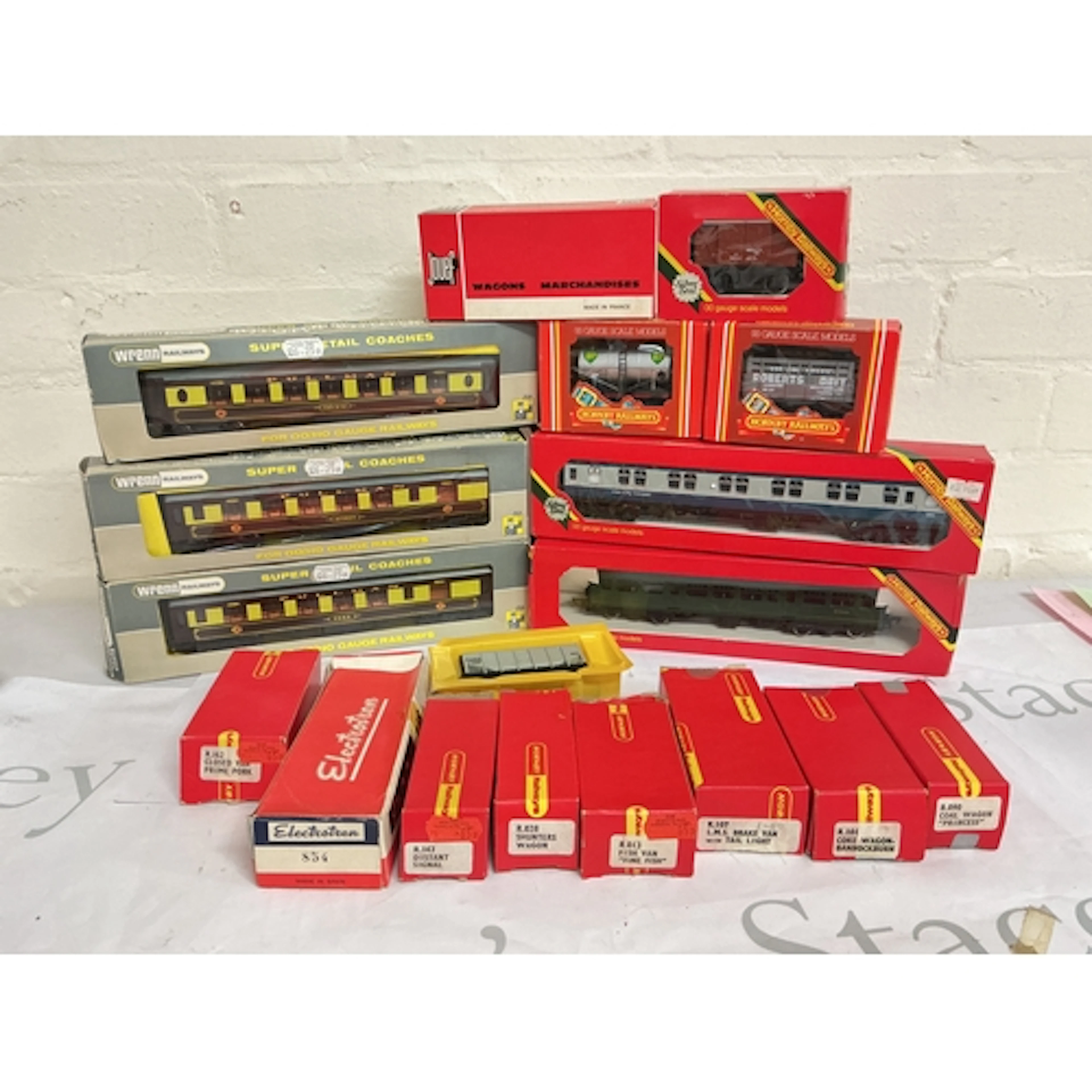 A Collection Of 00 Gauged Boxed Wagons And Coaches/Accessori...