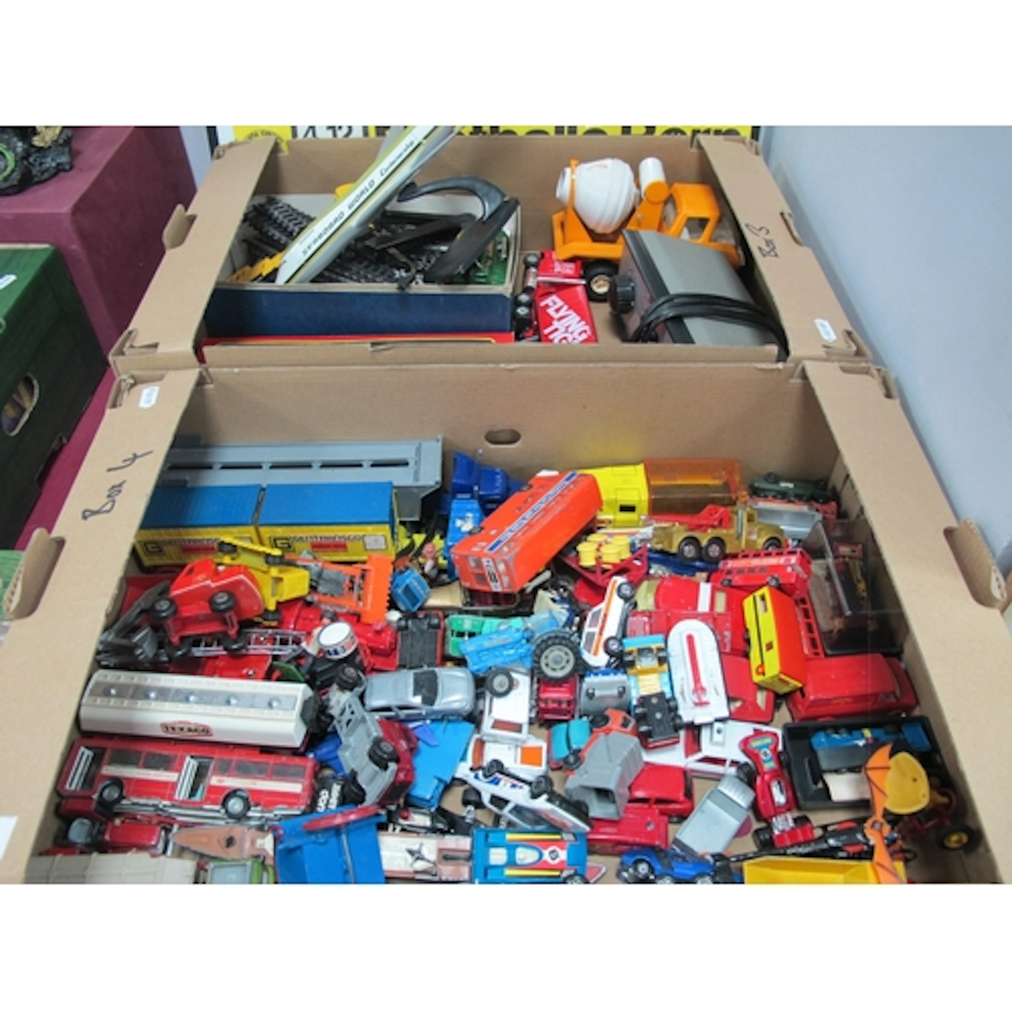 Tonka Toy Cement Mixer, Matchbox king size, die cast hydraul...