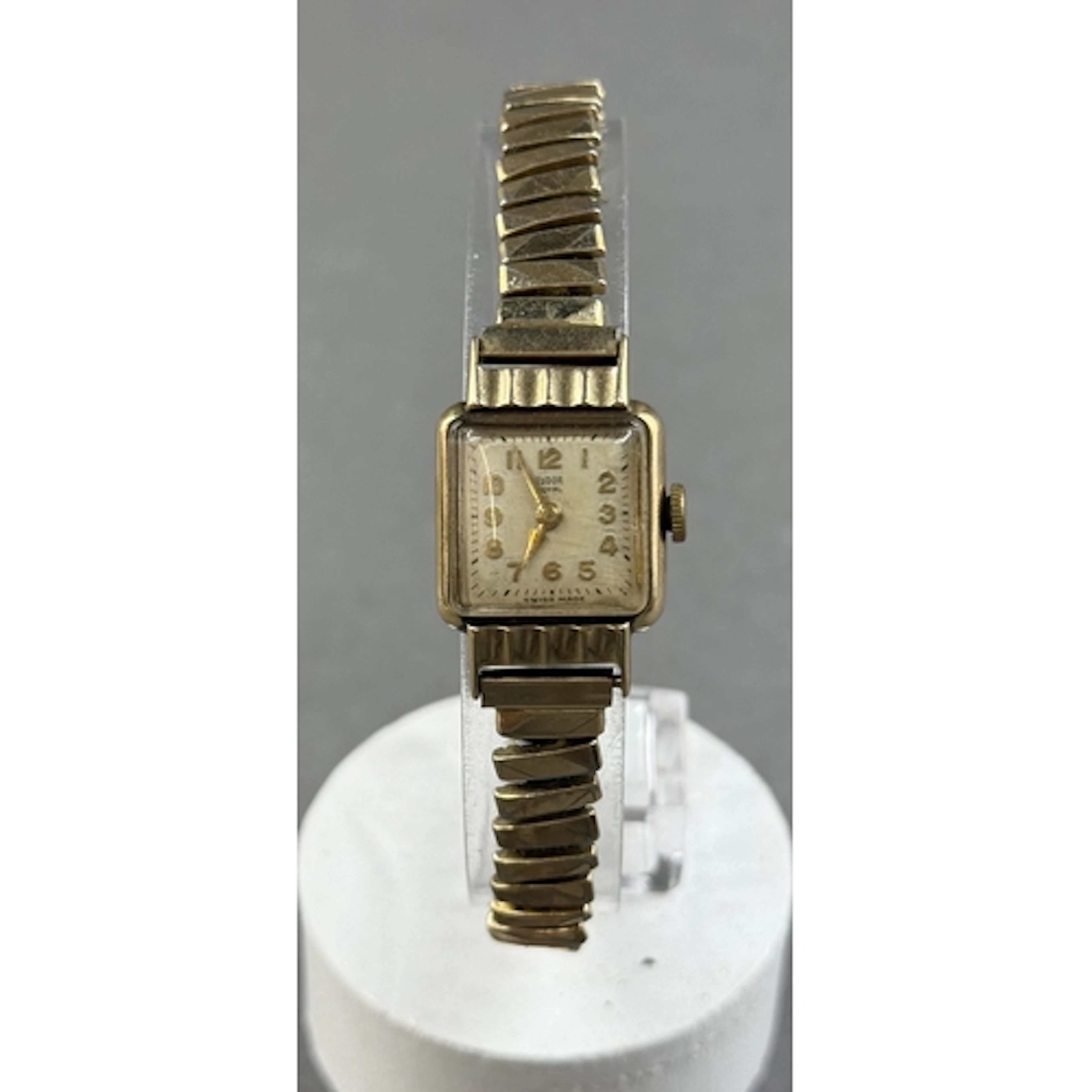 Watches: The DH Collection part 1 -Tudor 1950's 9ct gold lad...