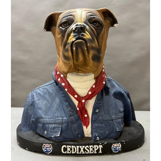 A plaster British bulldog display bust for Cedispix C17 jean...