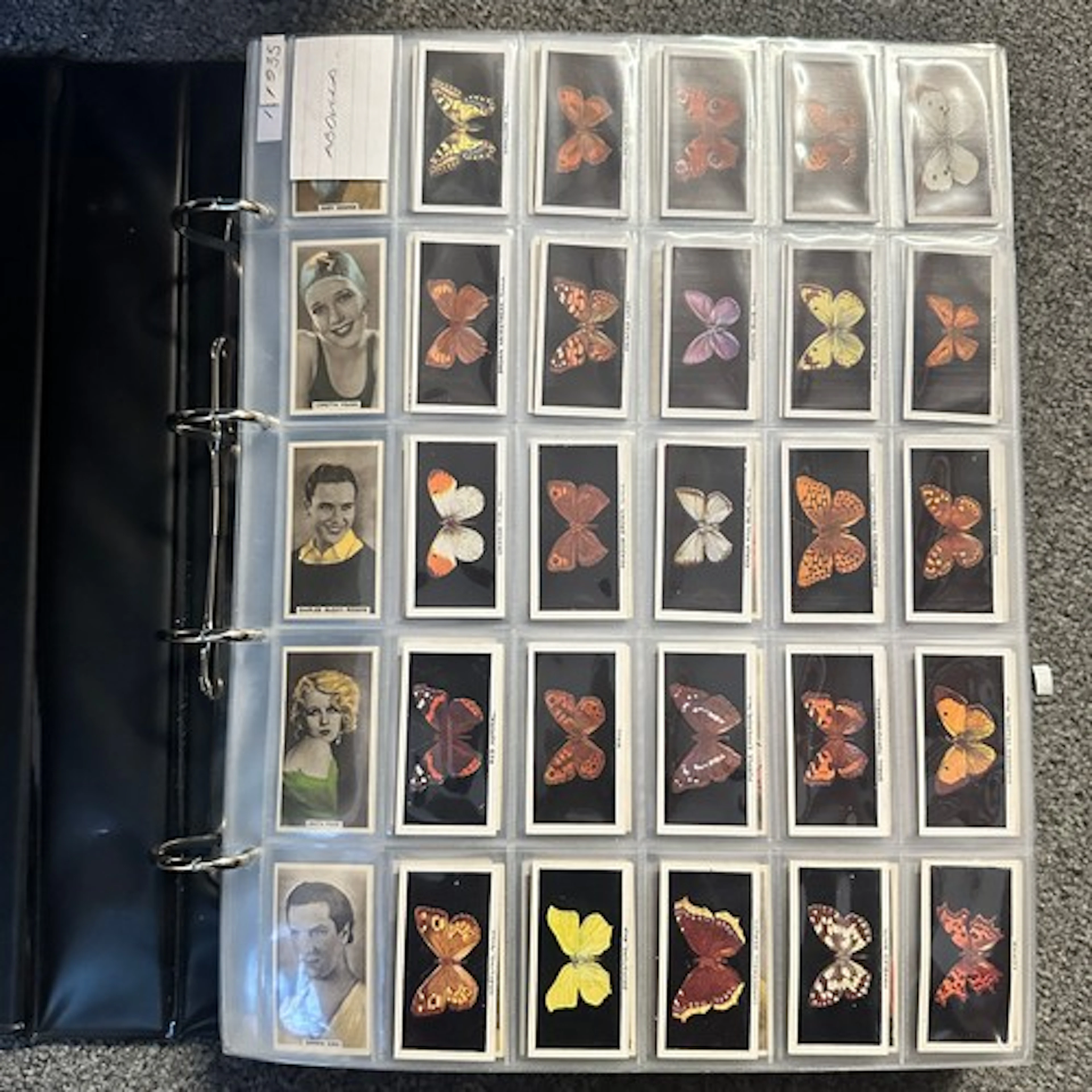 Cigarette cards, complete sets in a large album, in very goo...