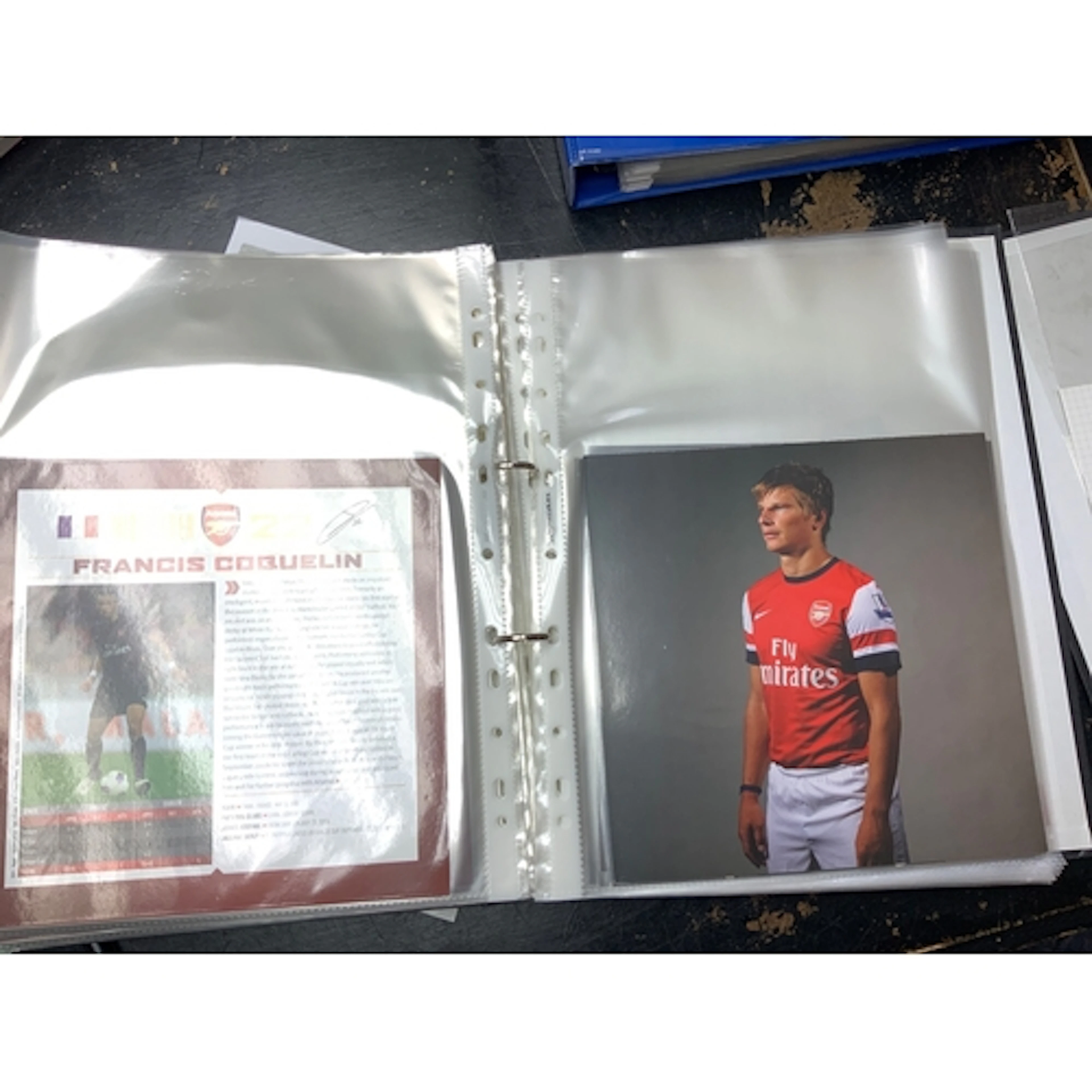 Arsenal Football Photos: Mainly large club photos of individ...