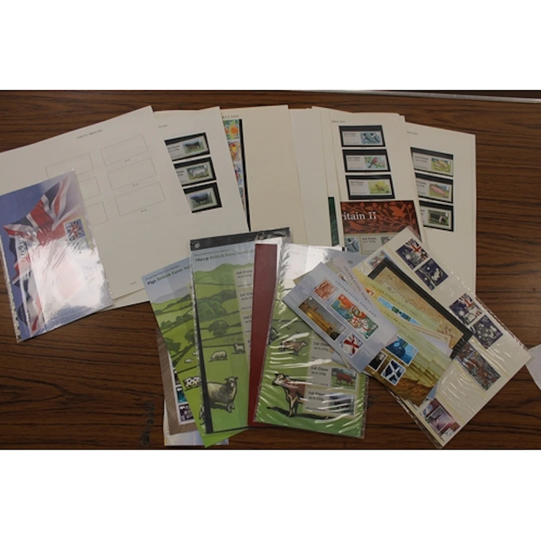 Decimals UM, commems in 5 SG. Windsor albums and loose from ...