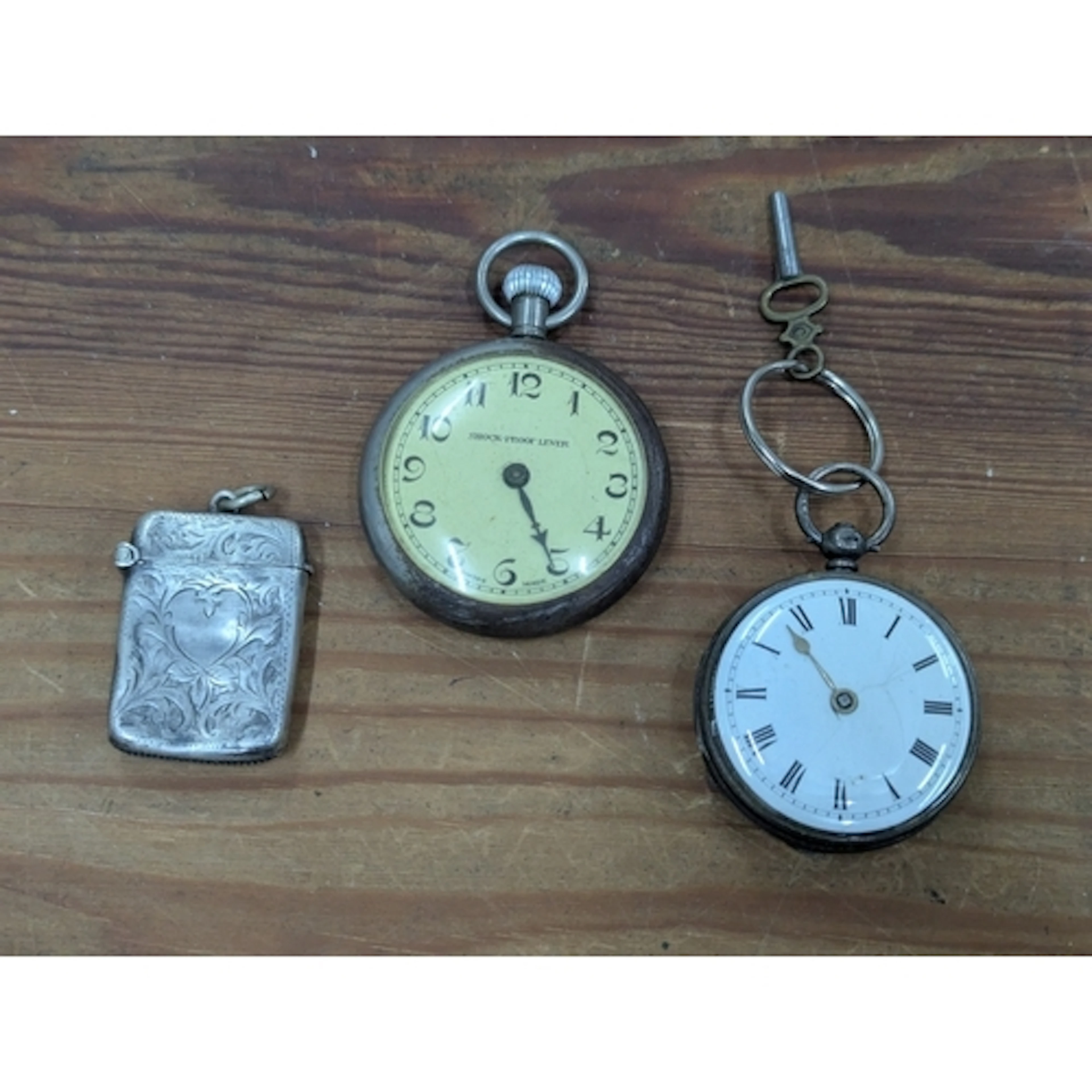 Mixed collectables to include a silver vesta case having flo...